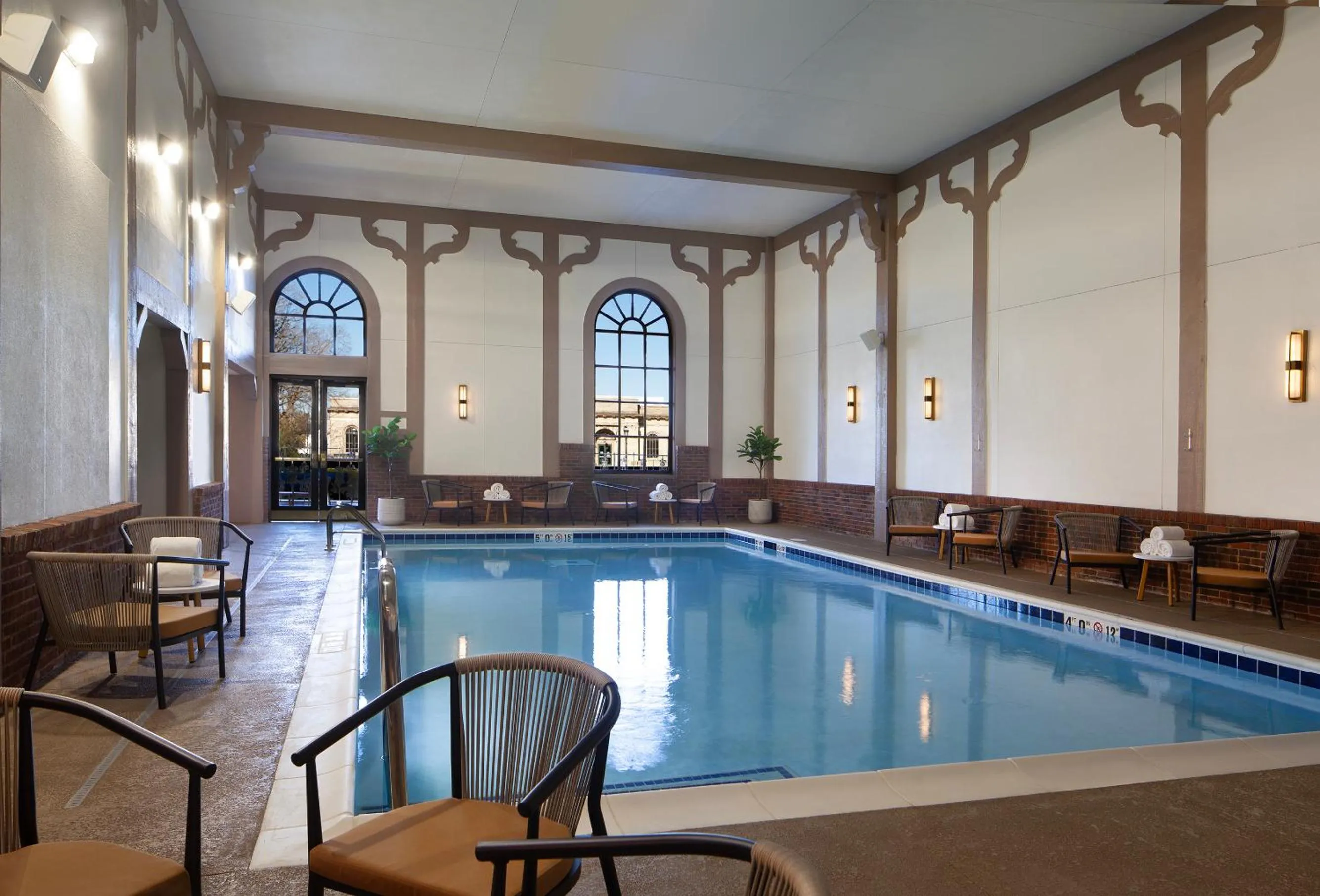 Swimming pool in Hotel Royer Urbana Champaign, Tapestry Collection by Hilton