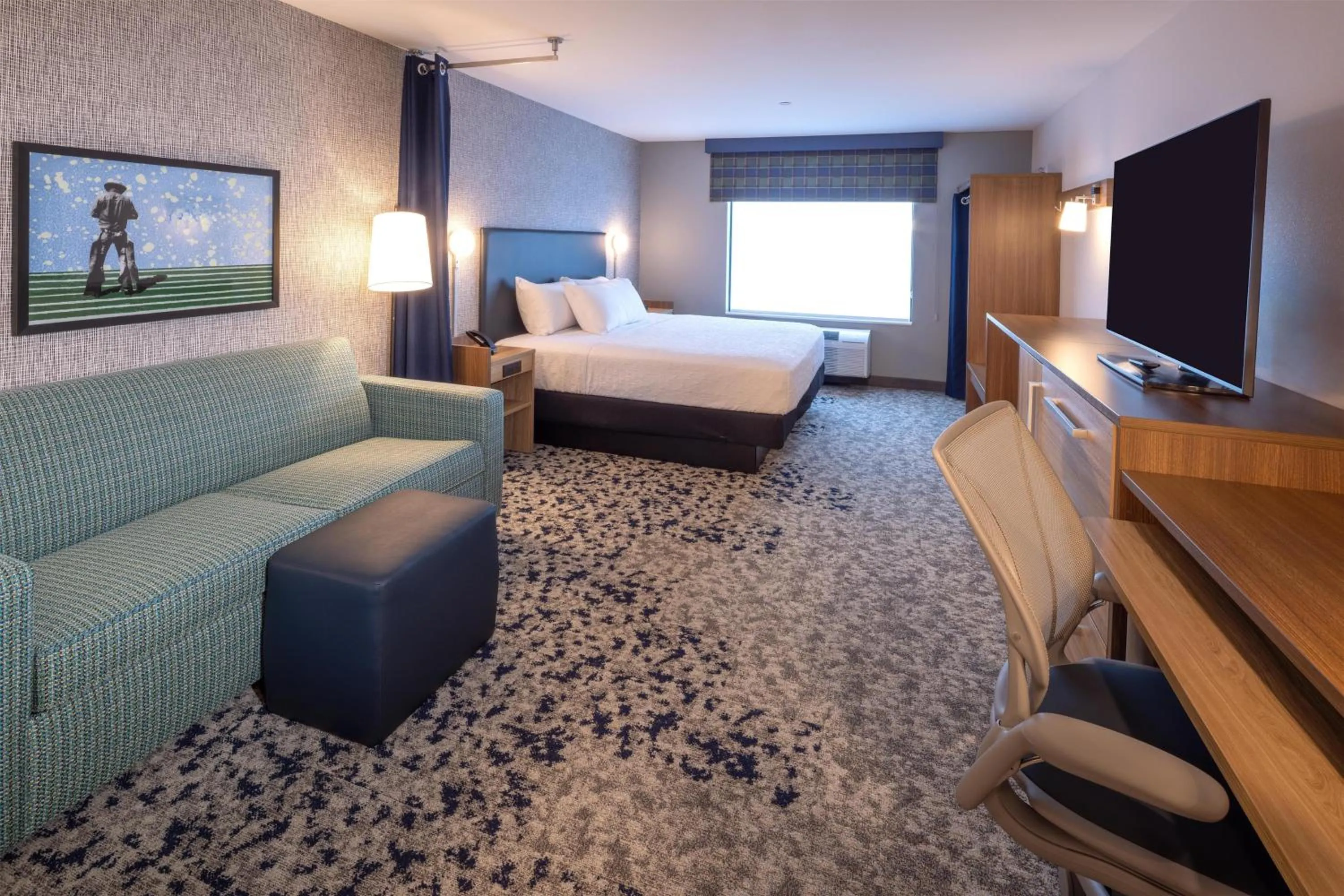 Bed in Home2 Suites By Hilton Kalispell, Mt