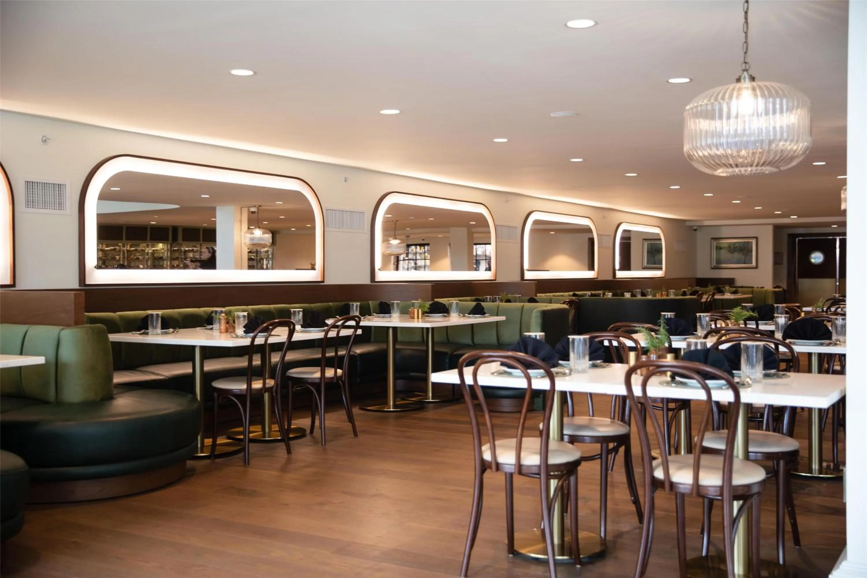 Restaurant/places to eat in The Hotel Monroe, Tapestry Collection By Hilton