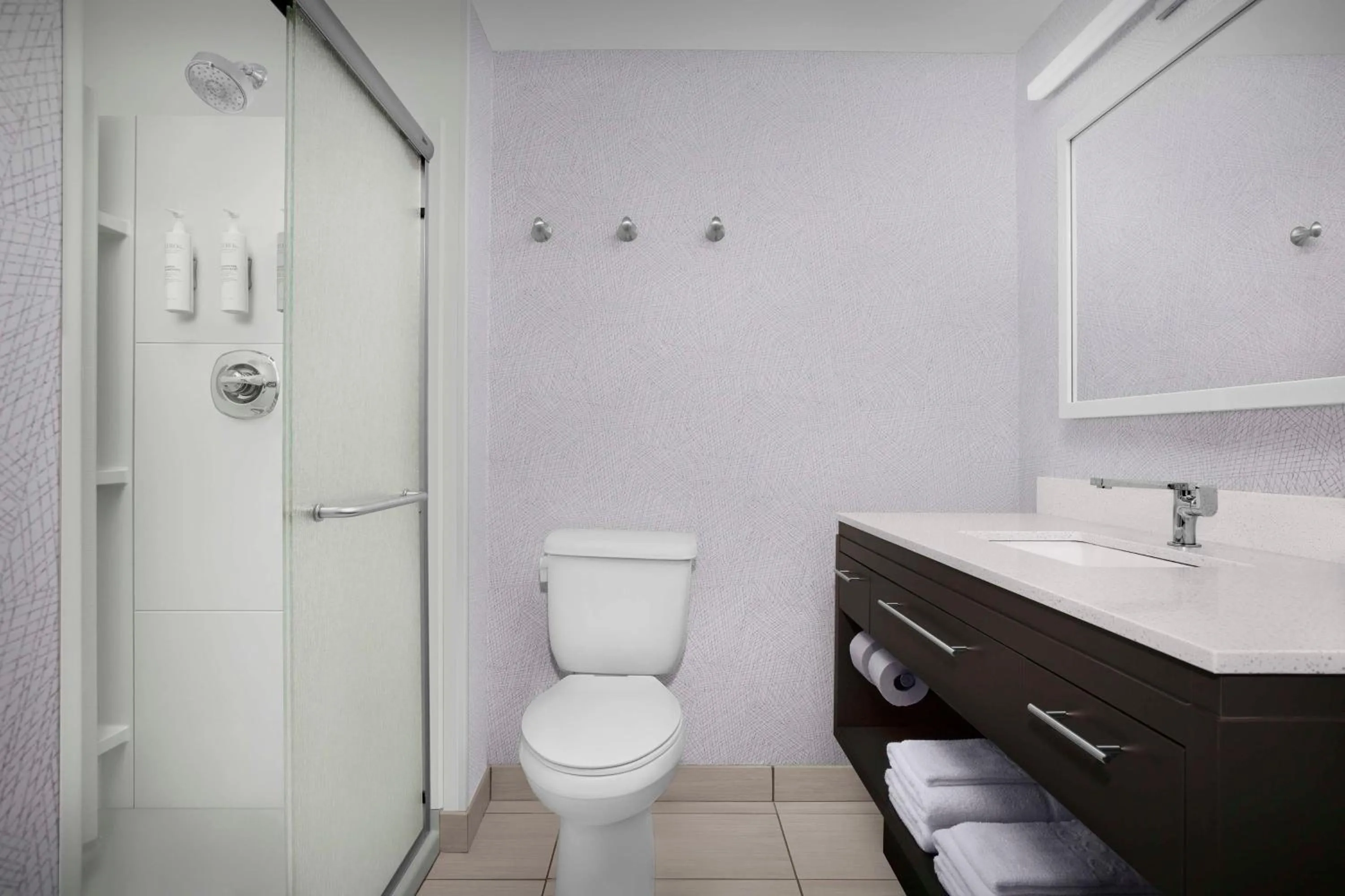 Bathroom in Home2 Suites by Hilton Clarksville/Ft. Campbell