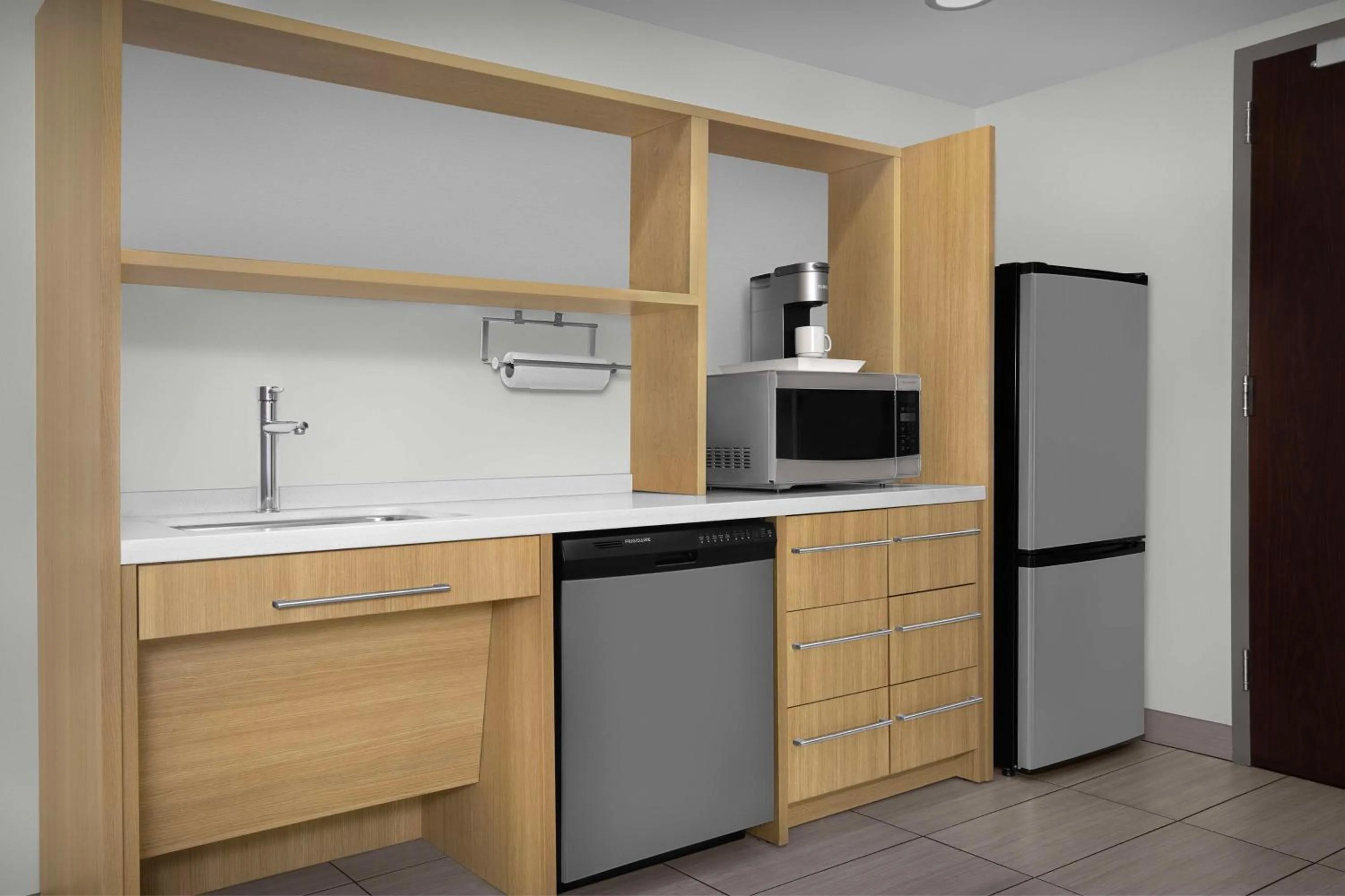 Coffee/tea facilities in Home2 Suites by Hilton Clarksville/Ft. Campbell