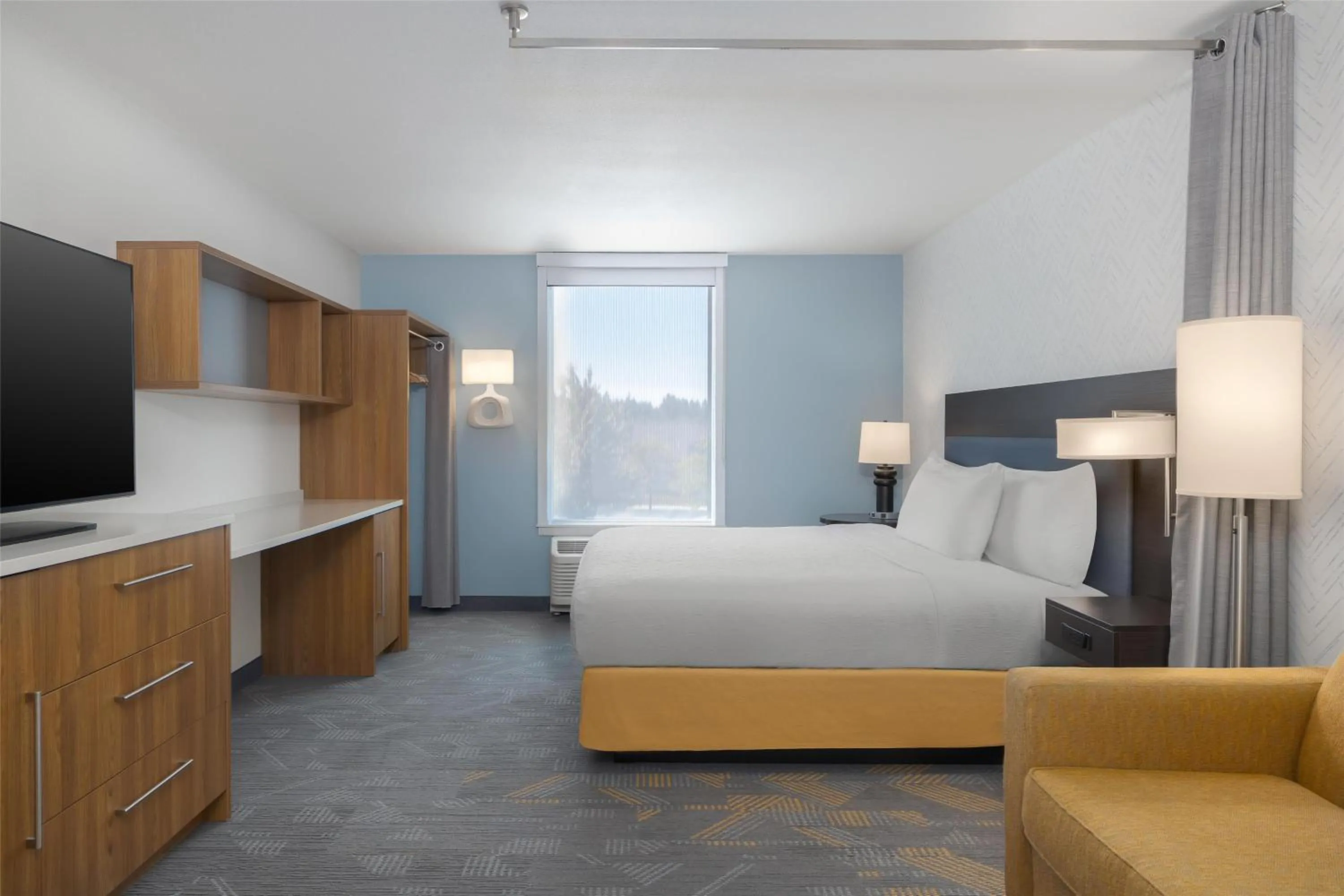 Bed in Home2 Suites by Hilton Idaho Falls