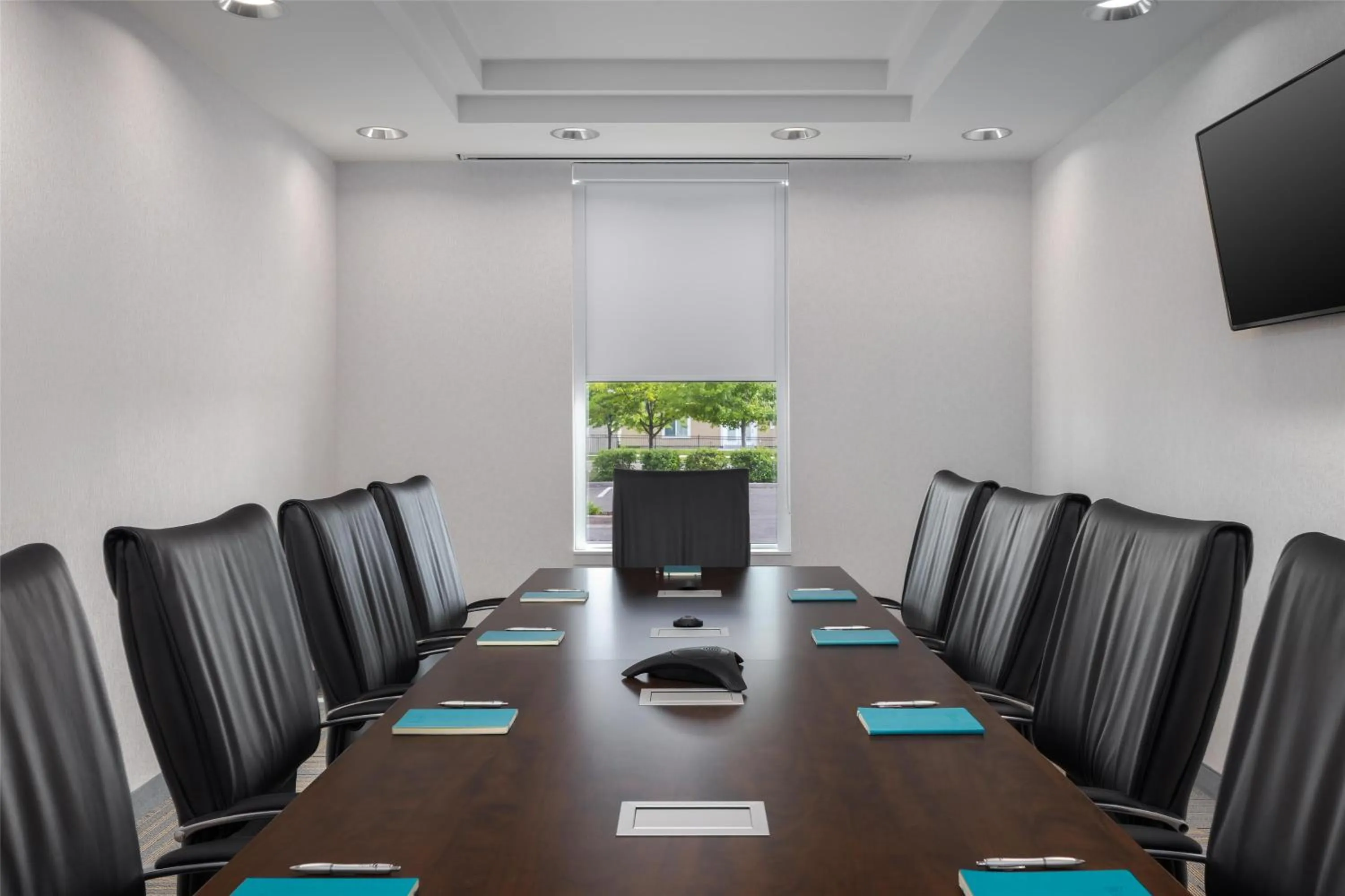 Meeting/conference room in Home2 Suites by Hilton Idaho Falls