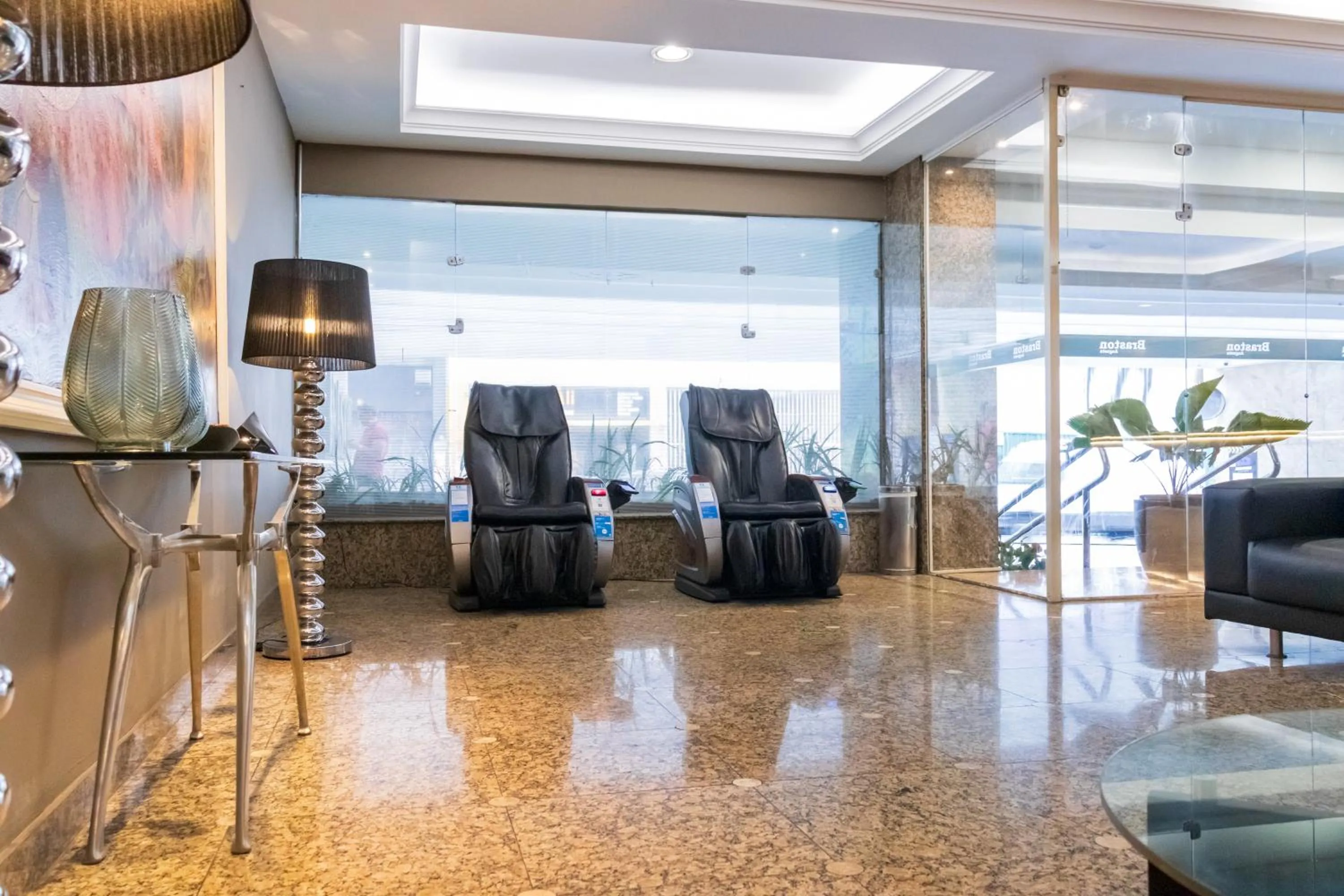 Living room in Braston Augusta Hotel by Castelo Itaipava