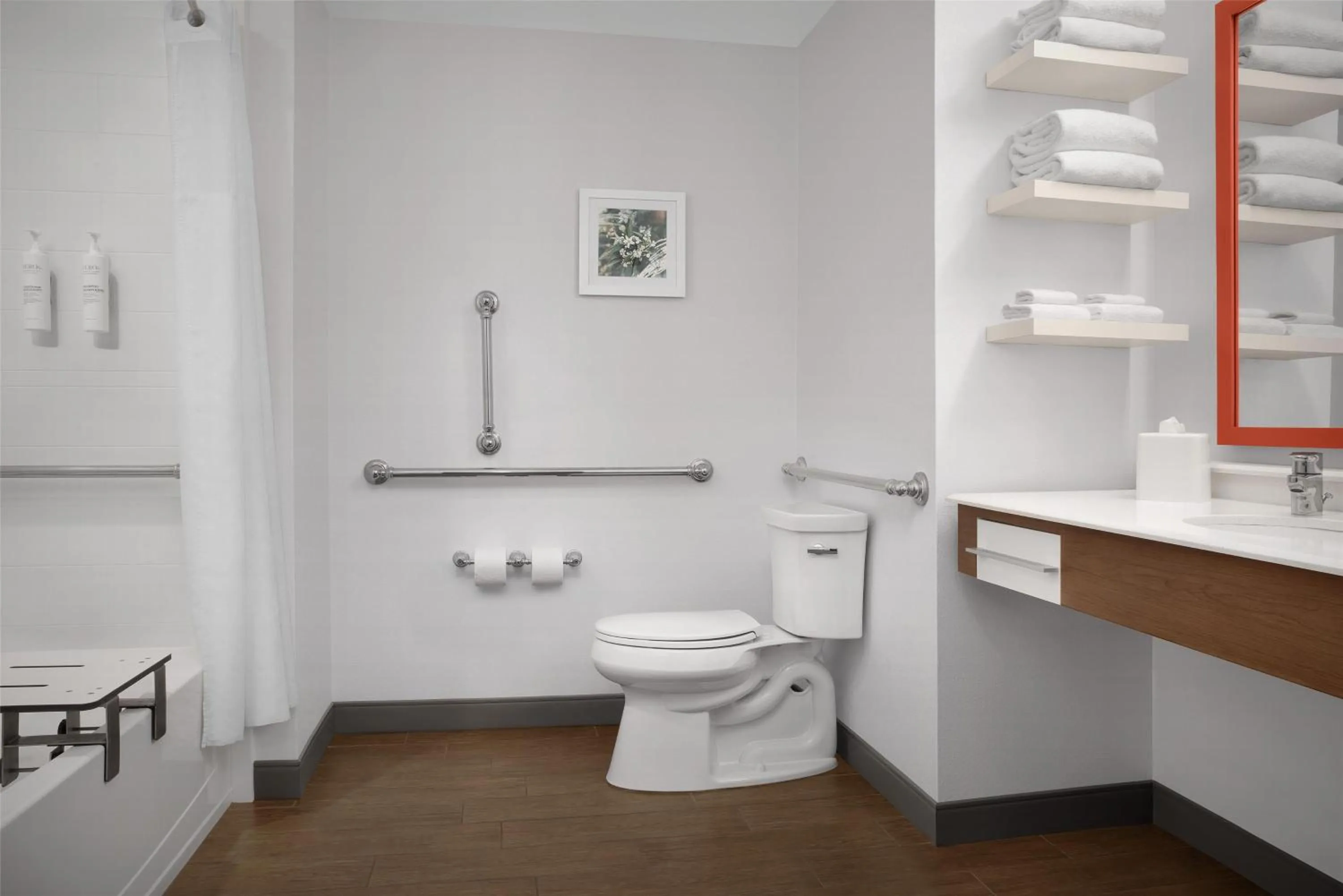 Bathroom in Hampton Inn and Suites by Hilton Vero Beach-Downtown