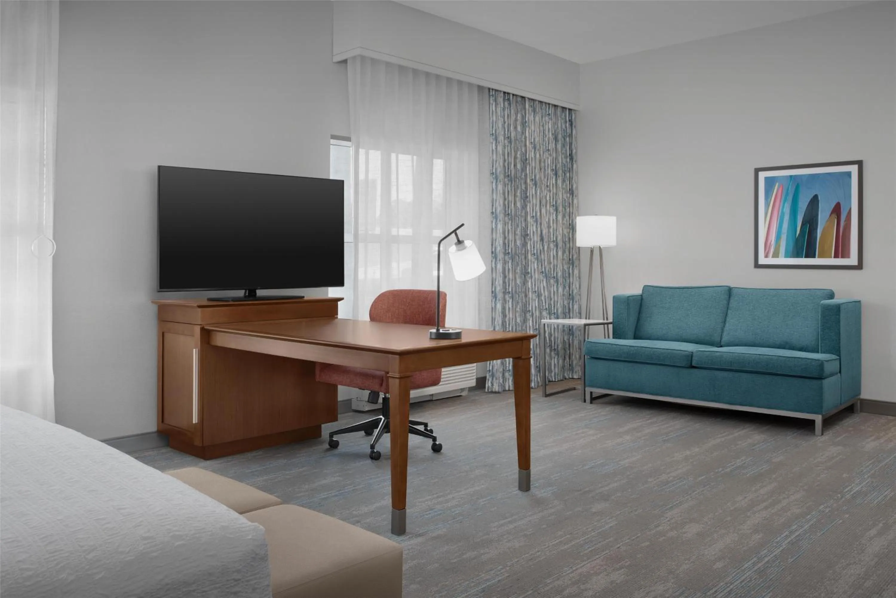 Bedroom in Hampton Inn and Suites by Hilton Vero Beach-Downtown