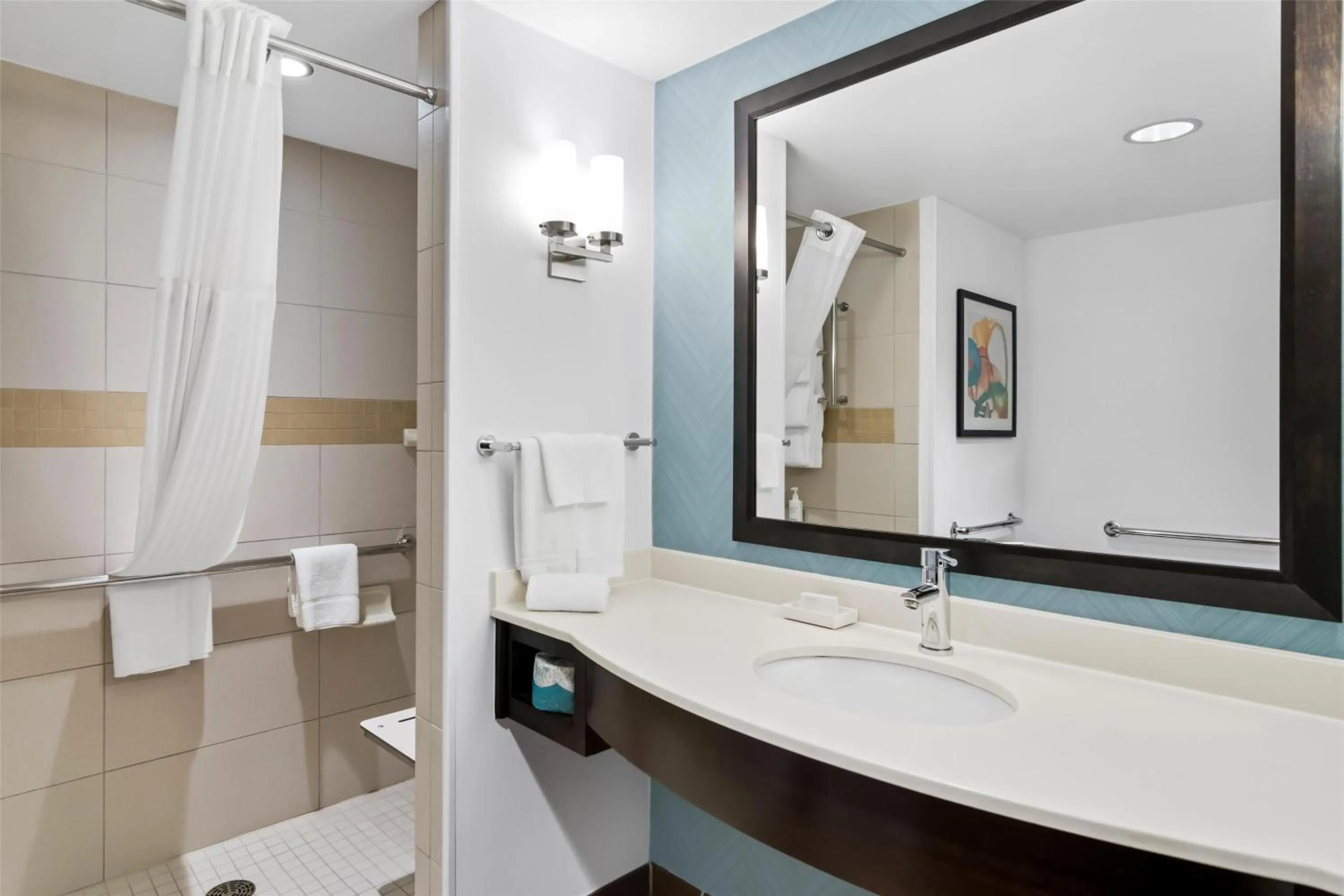 Bathroom in Hilton Garden Inn Chicago Downtown Riverwalk