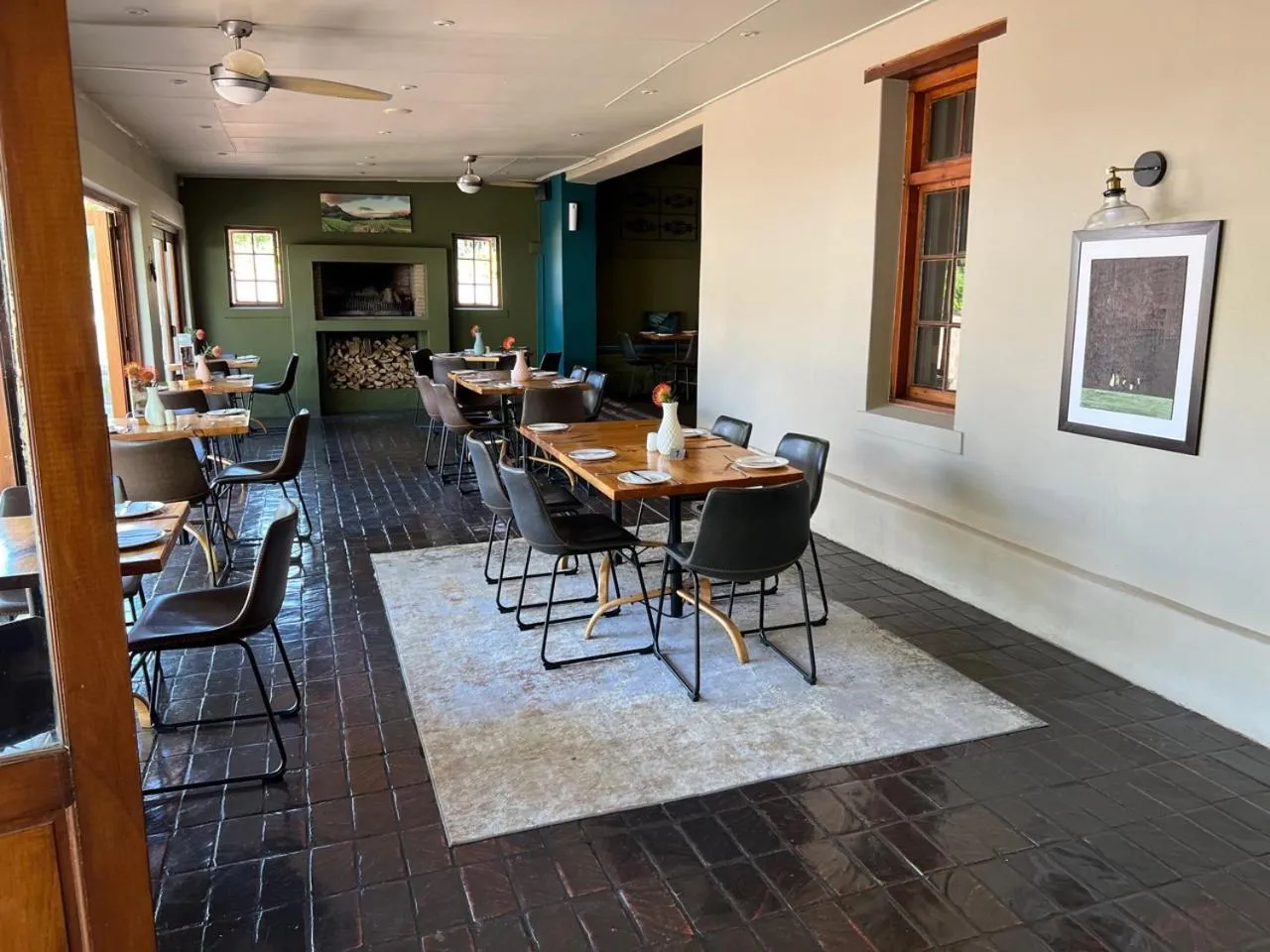 Property building in Le Pommier Wine Estate