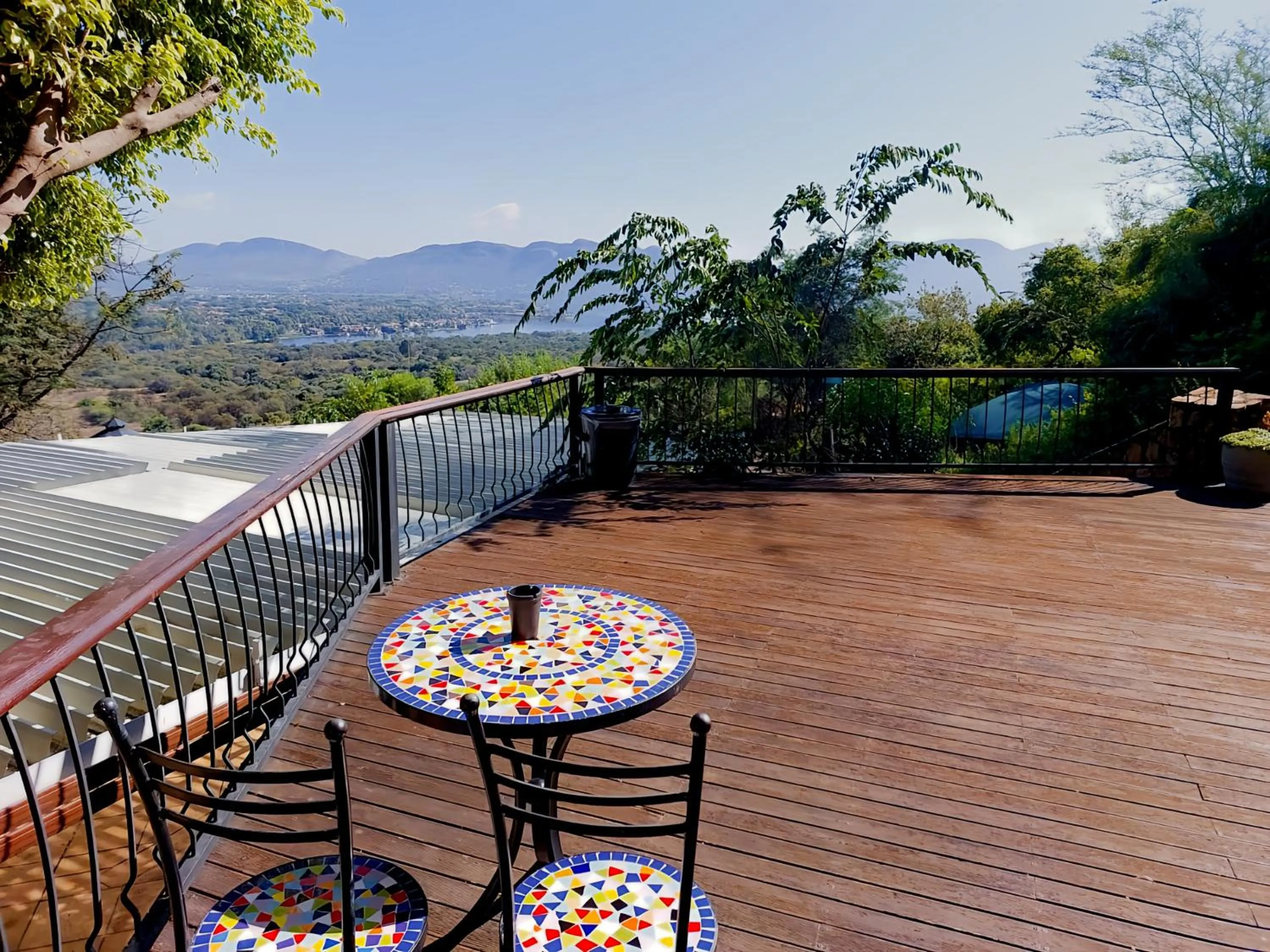 Patio in La Montagne Guest Lodge