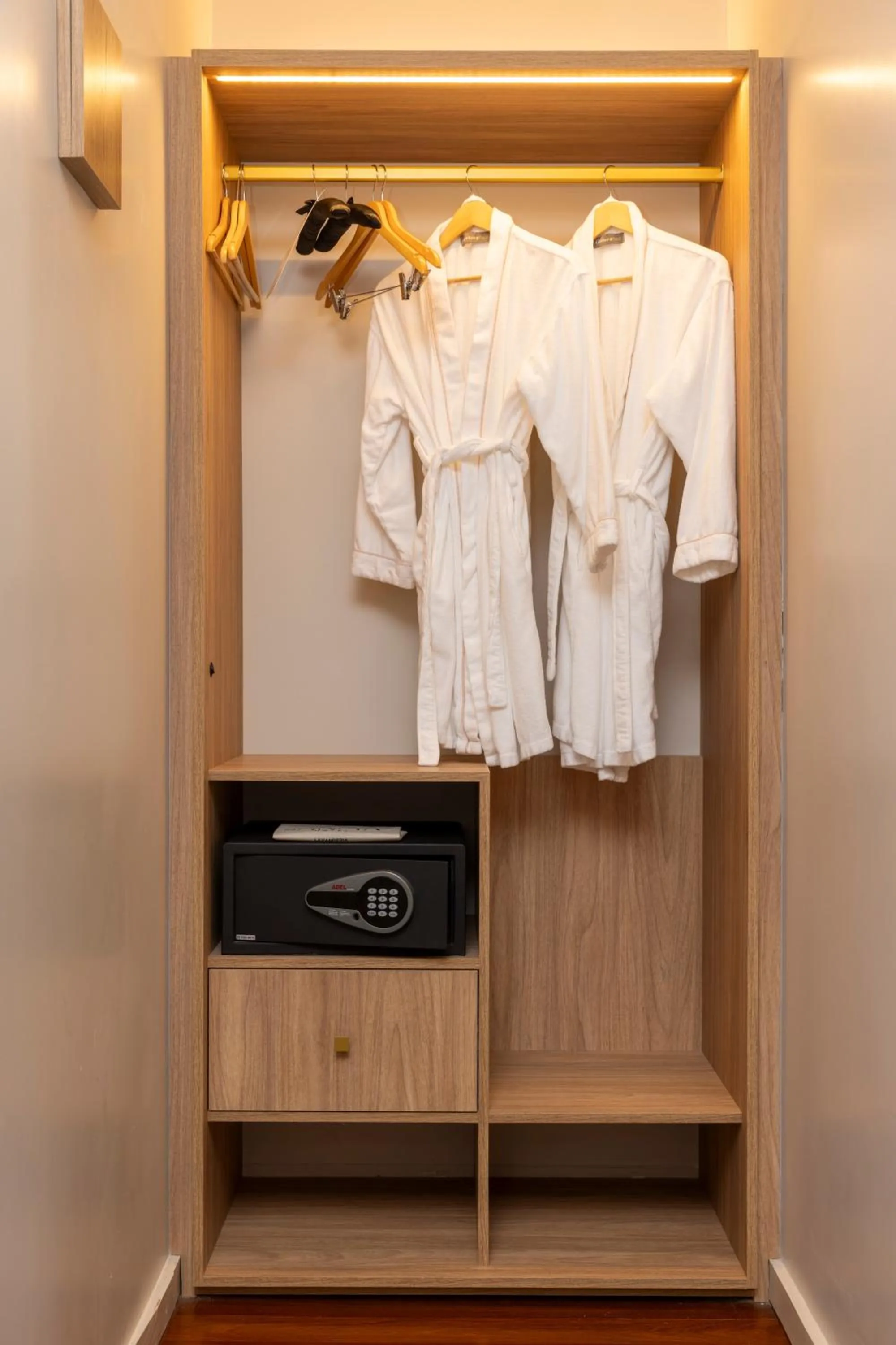 Bedroom in Sanma Hotel