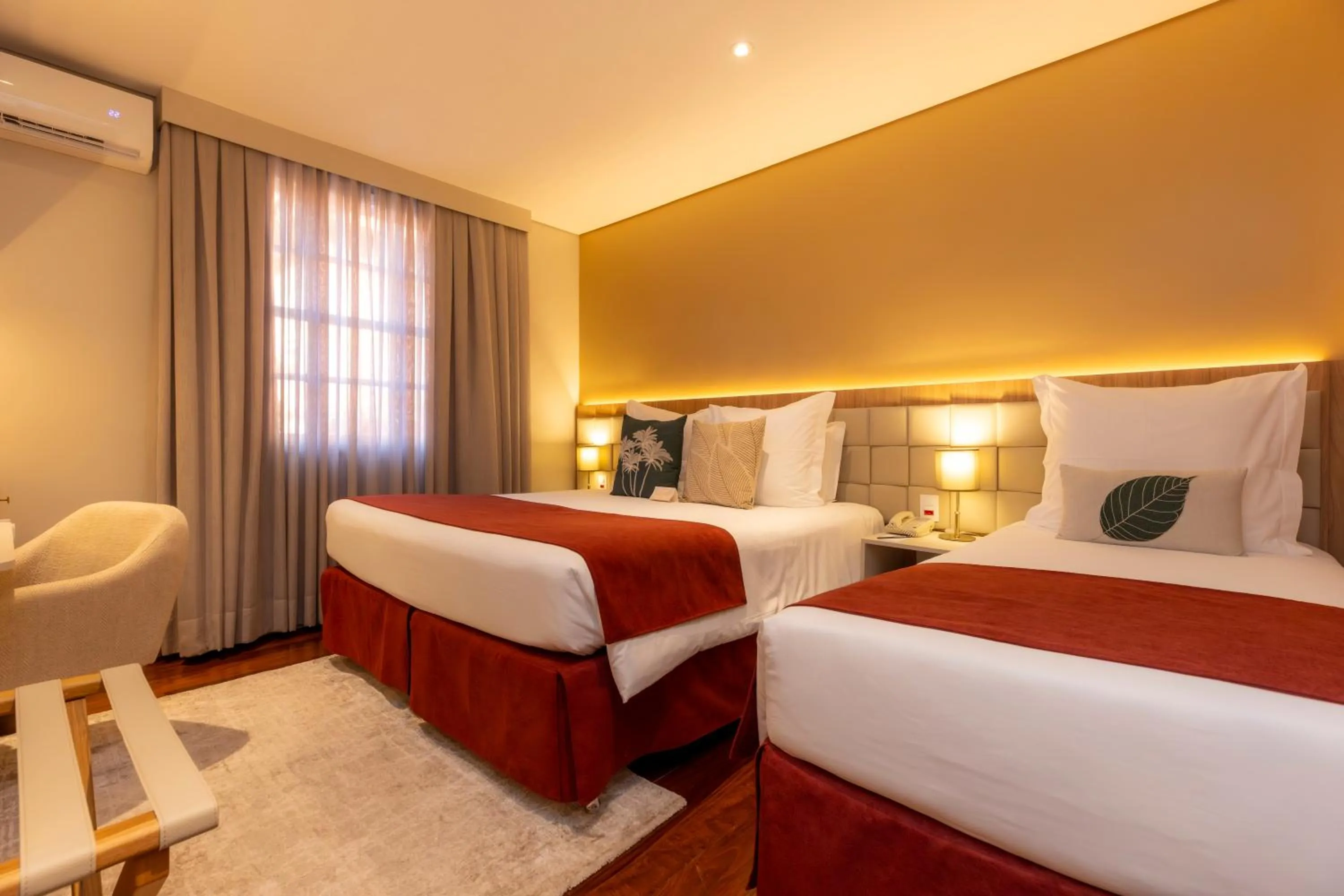 Photo of the whole room, Bed in Sanma Hotel