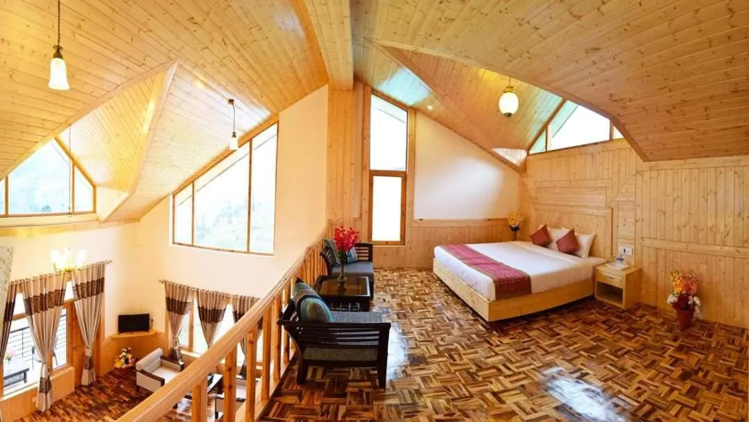 Bed in Azure Chandertal Regency Hotel And Spa