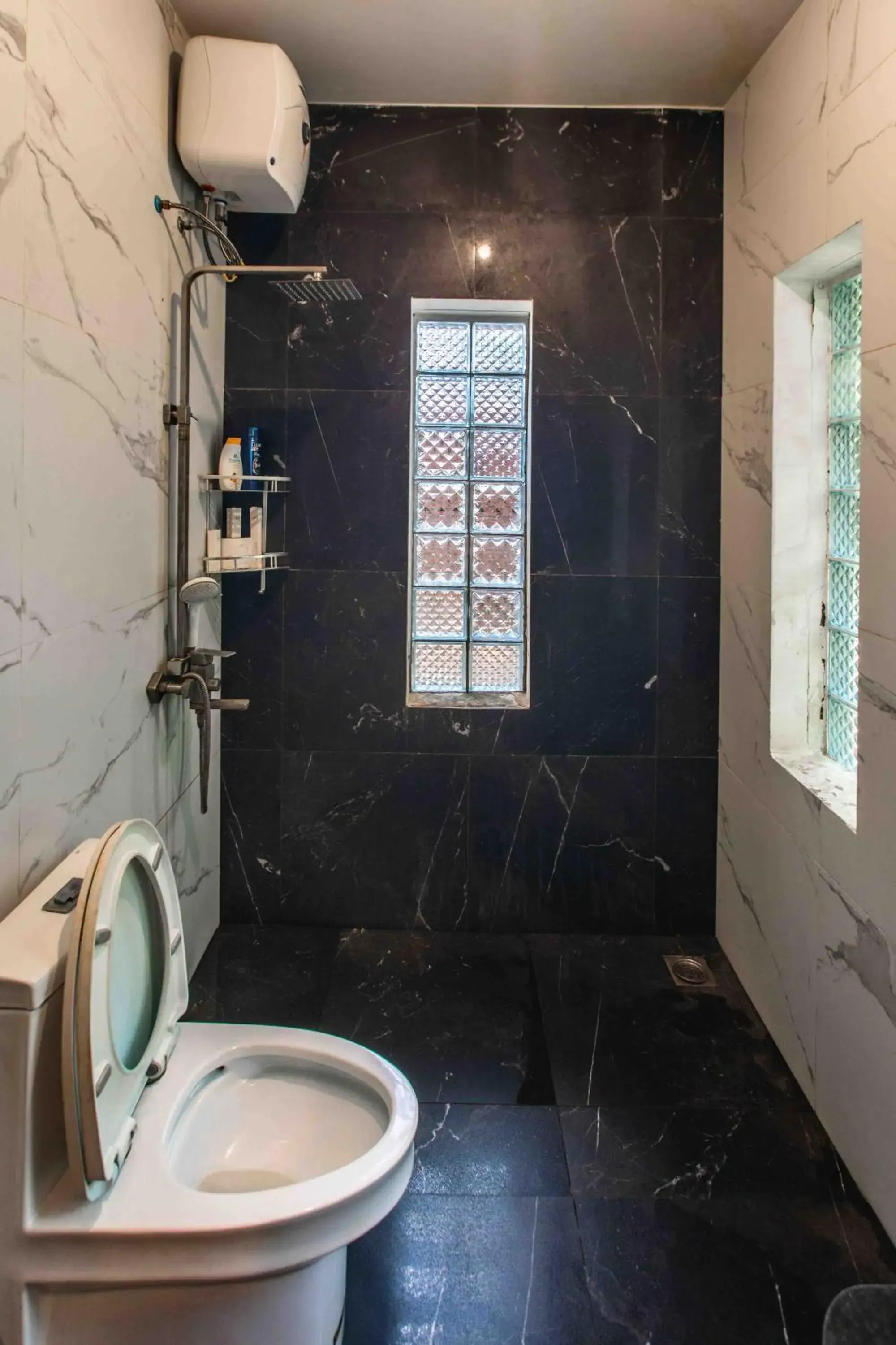 Bungalow 4 People AC in Tree House Bungalows Bungalow 4 People AC in Tree House Bungalows