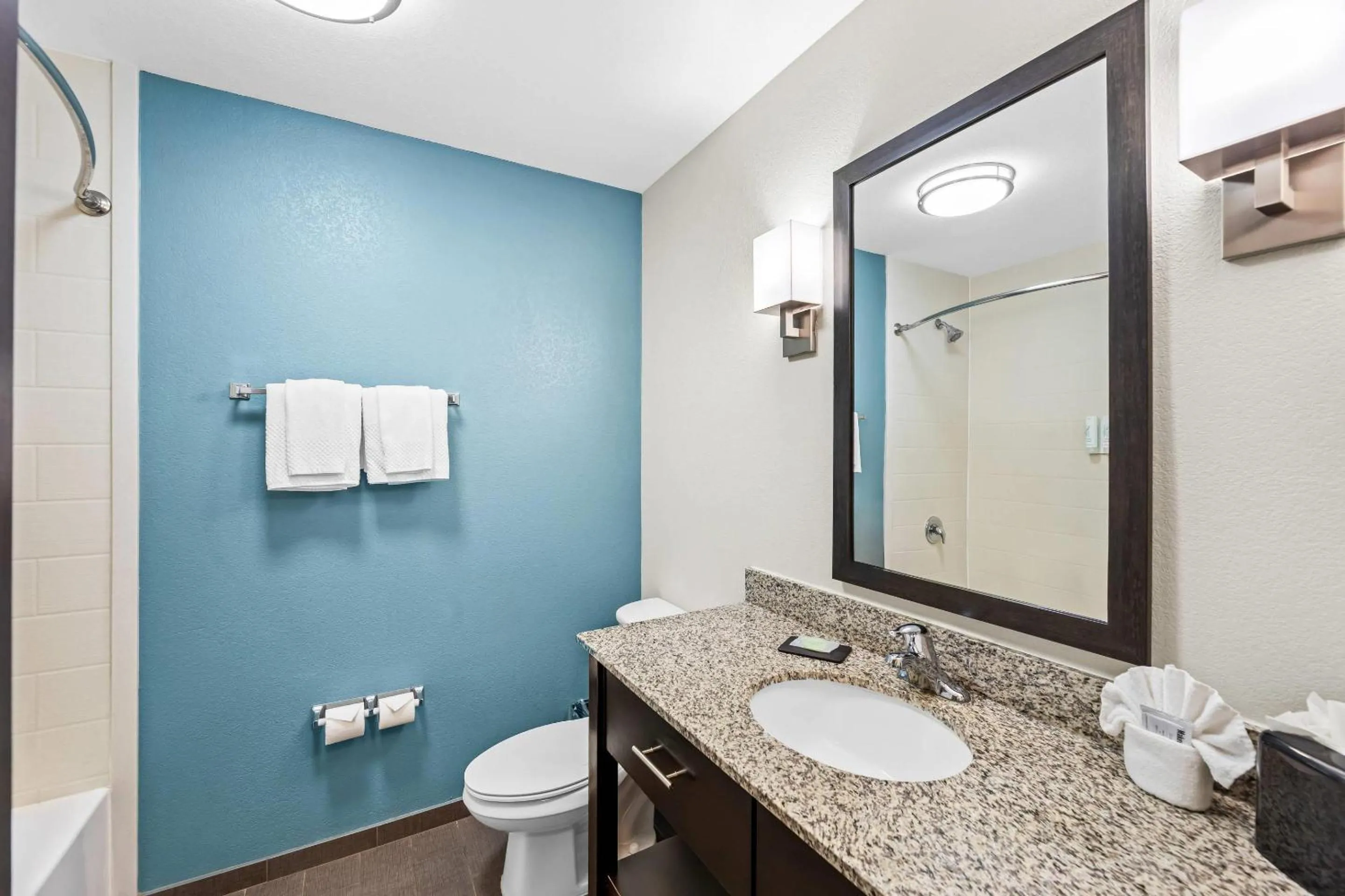 Bedroom in Sleep Inn Lufkin