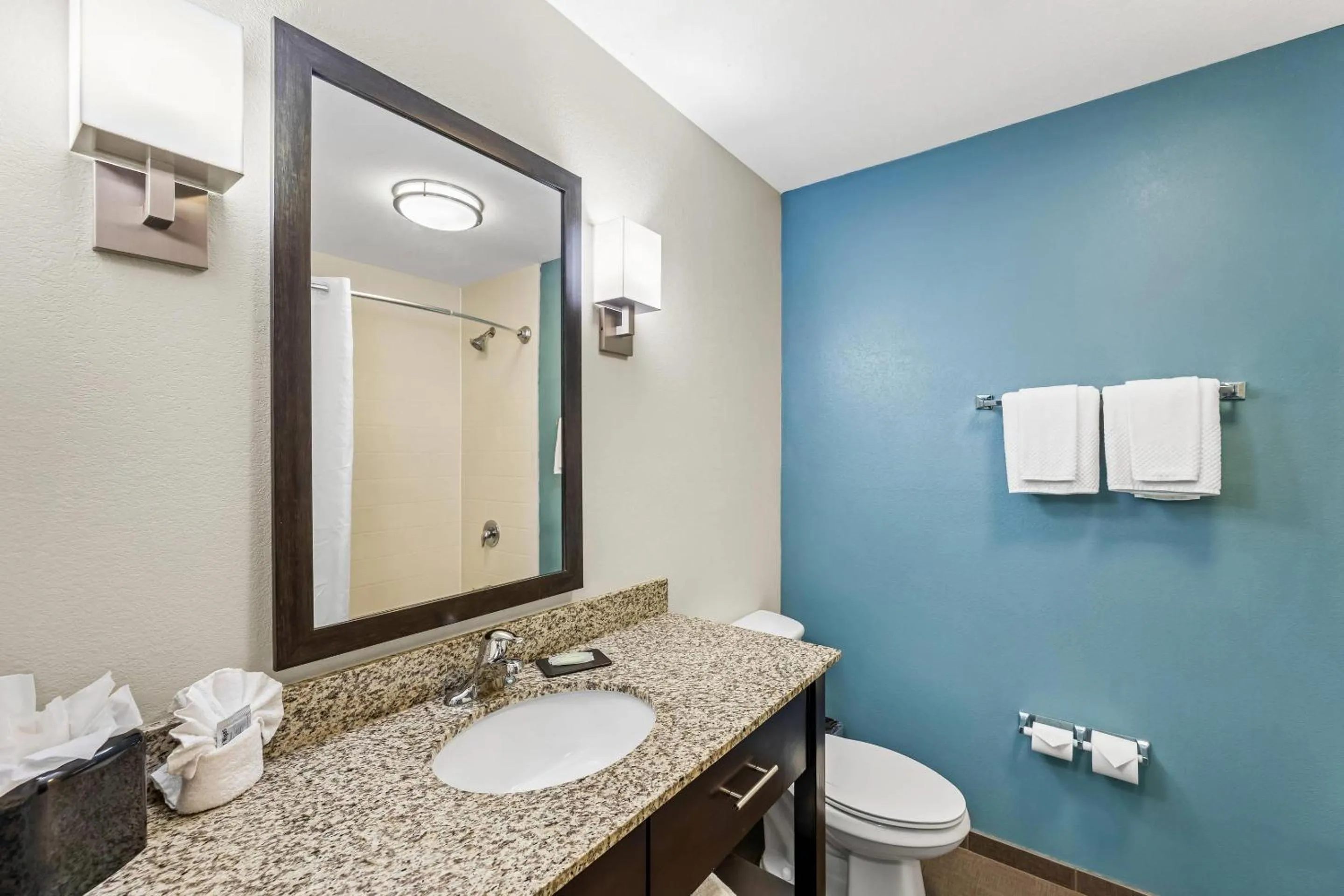 Bedroom in Sleep Inn Lufkin