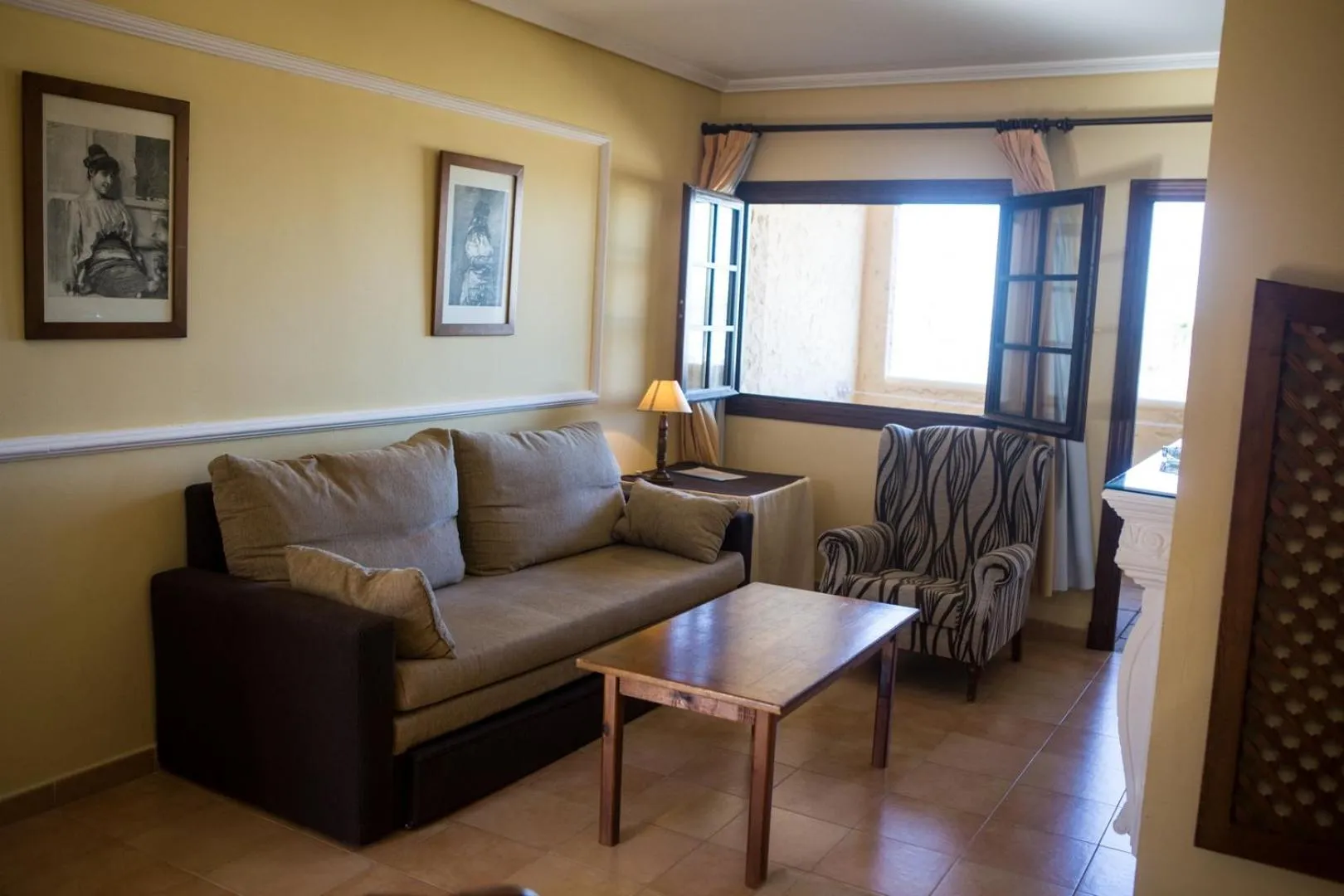 Living room in Estudios Turísticos Bahia Sur