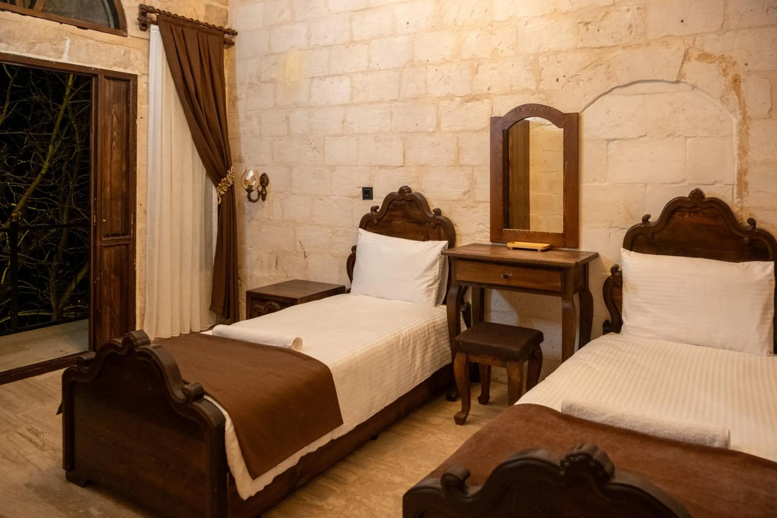 Bed in Marinut Konağı