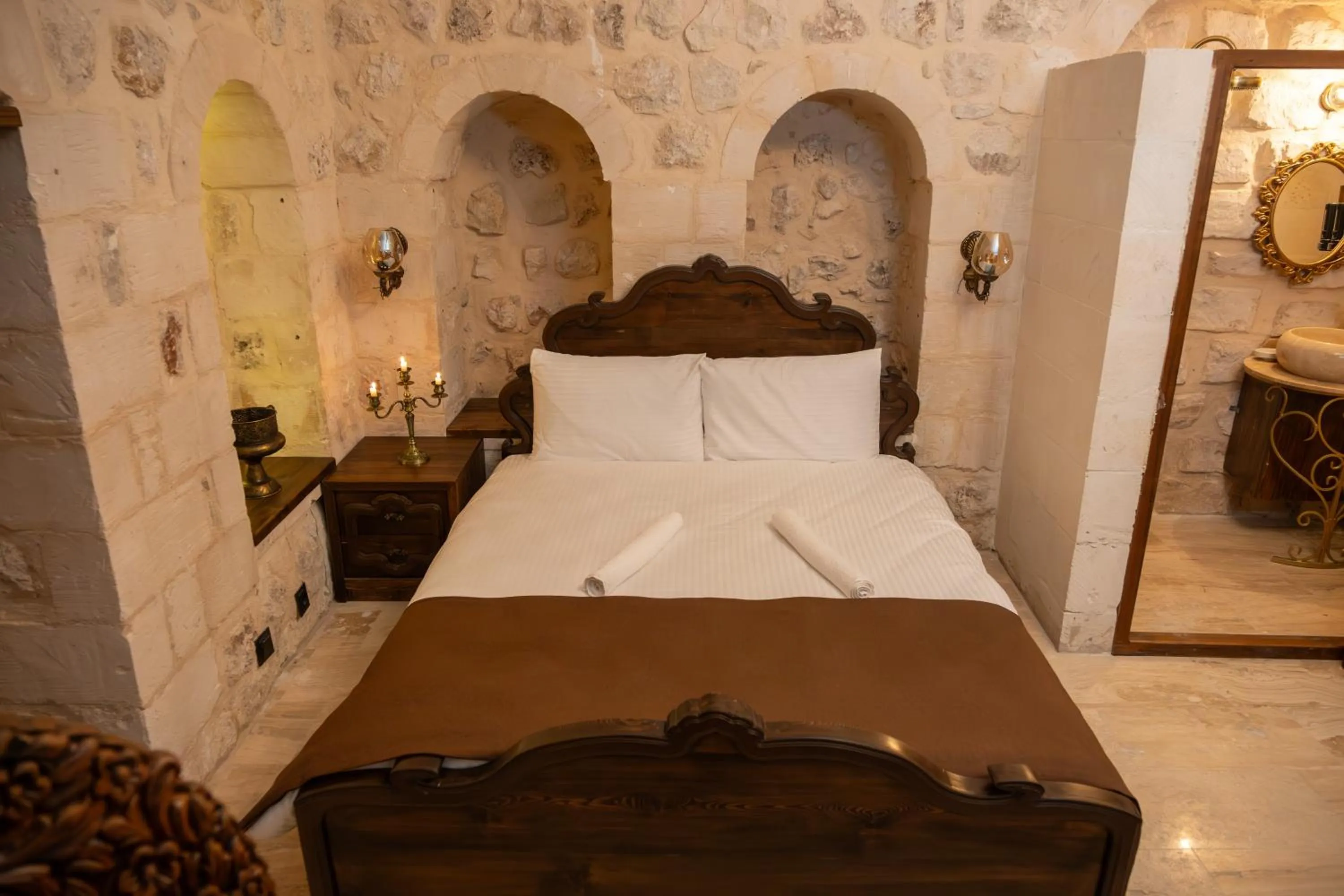 Bed in Marinut Konağı