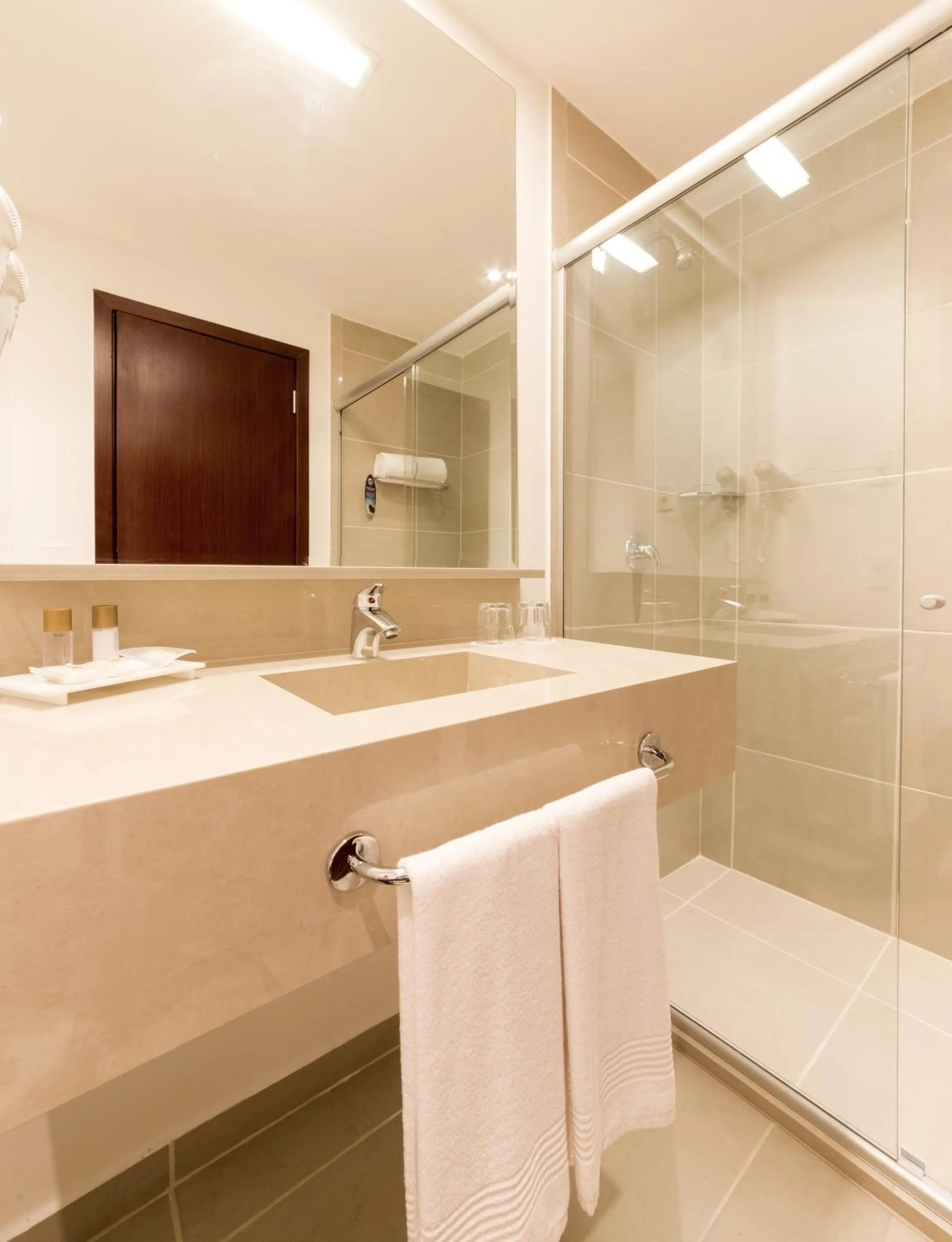 Bathroom in Tulip Inn Campos dos Goytacazes