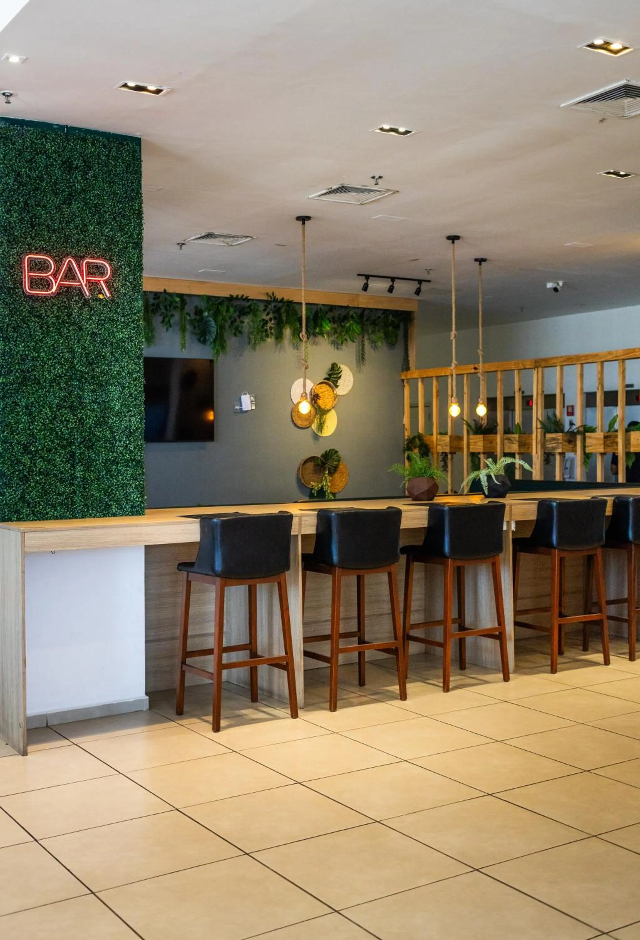 Restaurant/places to eat in Tulip Inn Campos dos Goytacazes