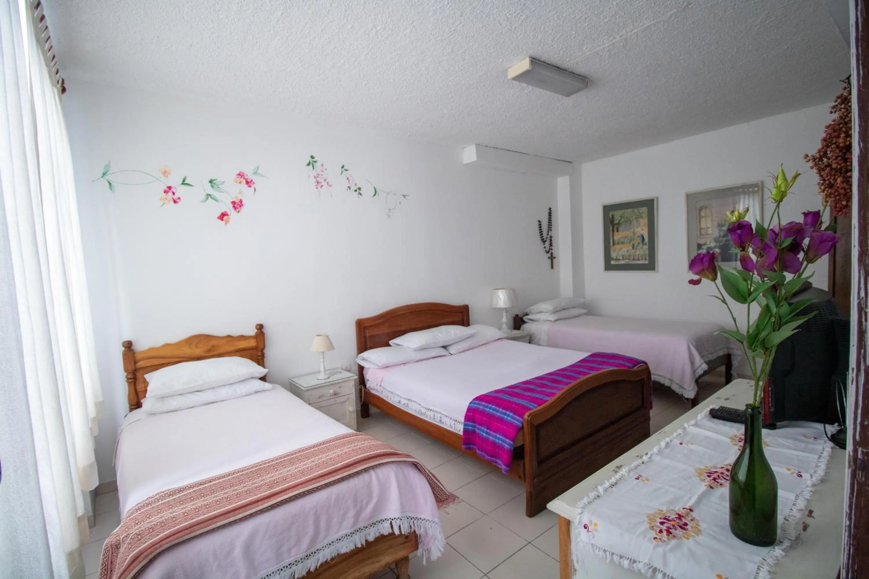 Bedroom, Bed in Sakti Hostal B&B