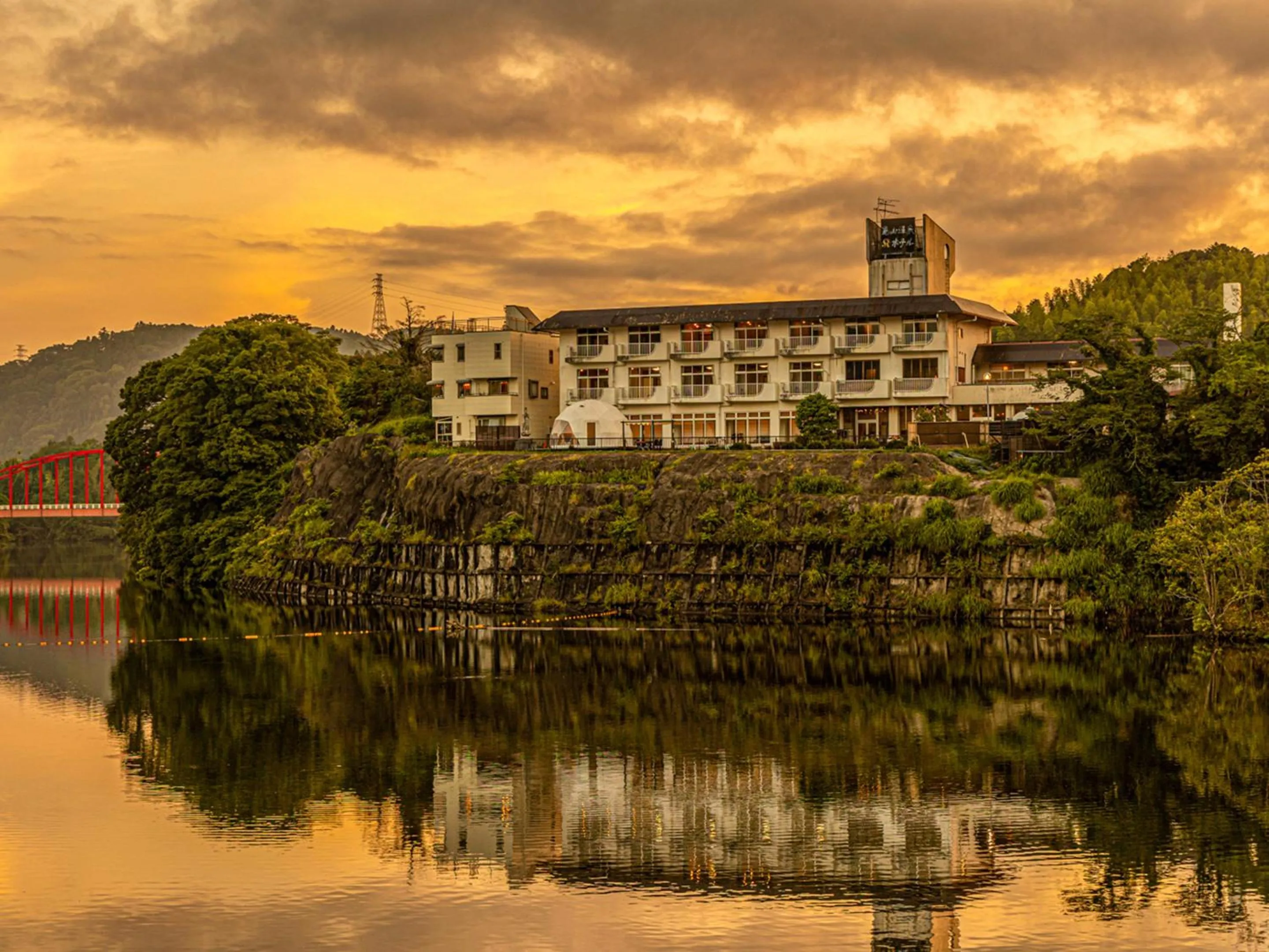 Property building in Kameyama Onsen Hotel