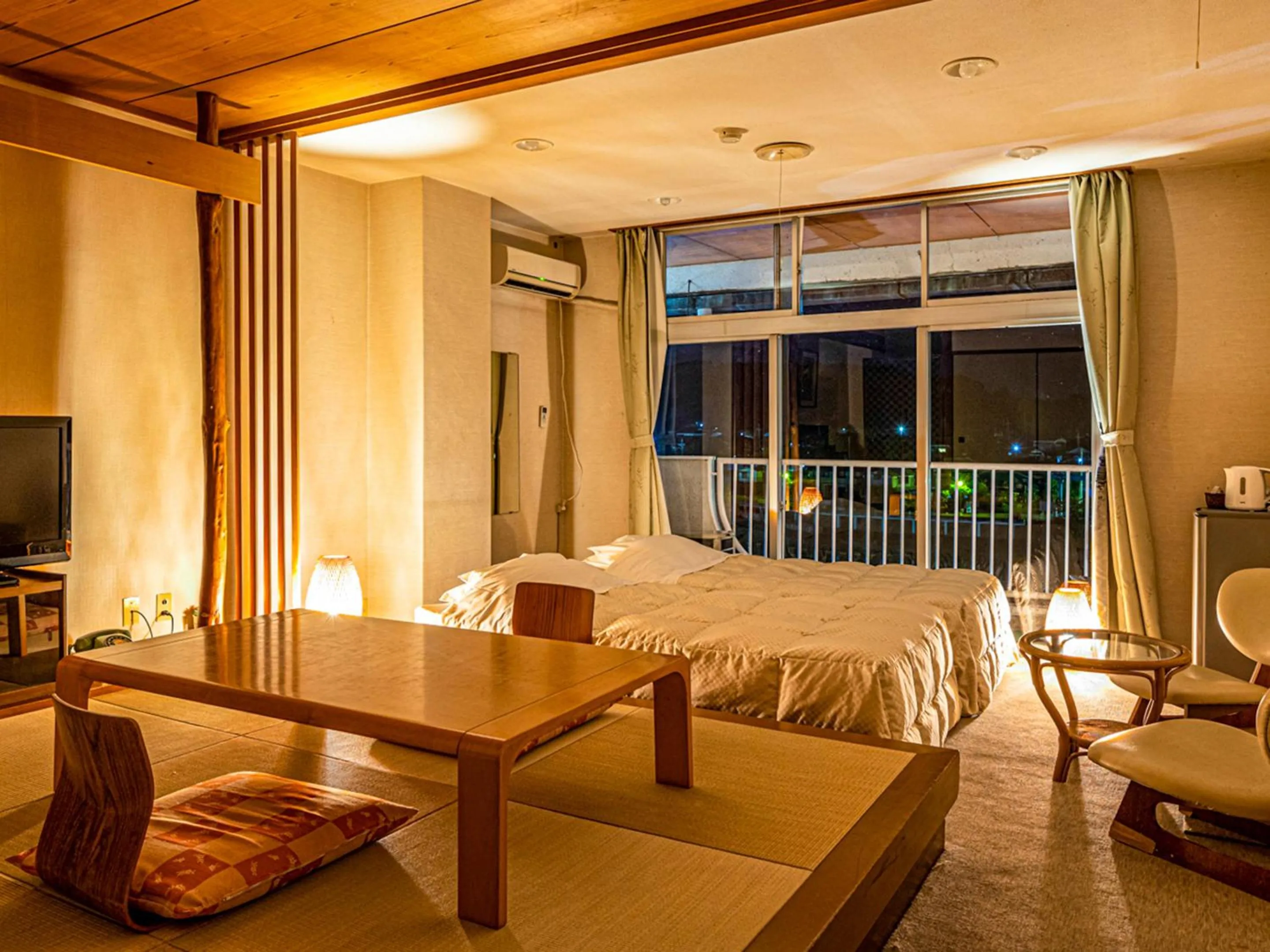 Photo of the whole room in Kameyama Onsen Hotel