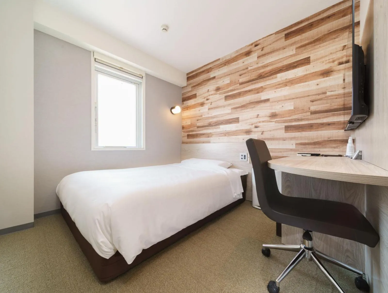 Bed in Super Hotel Tokyo JR Kamata Nishiguchi