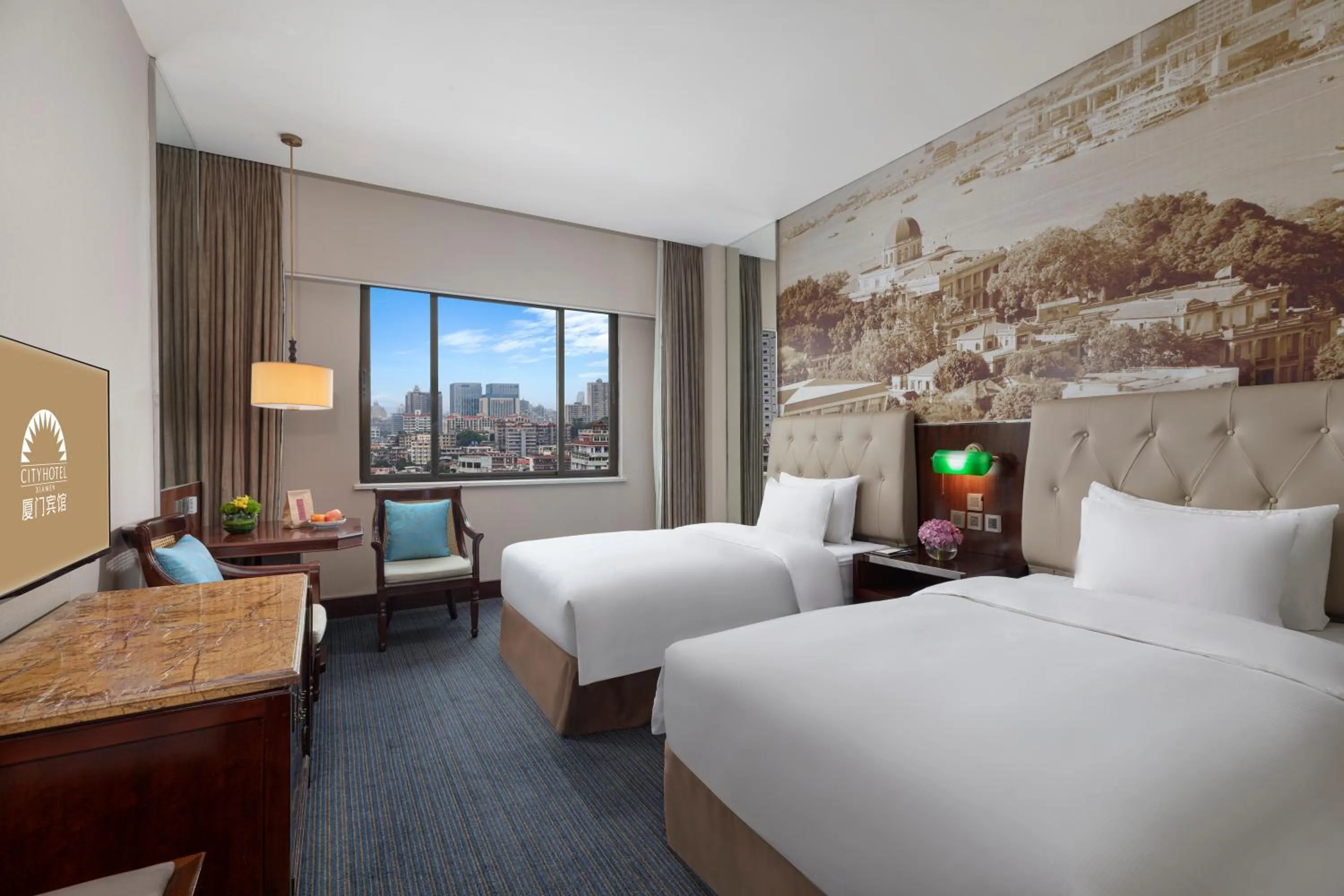 Bedroom, Bed in City Hotel Xiamen