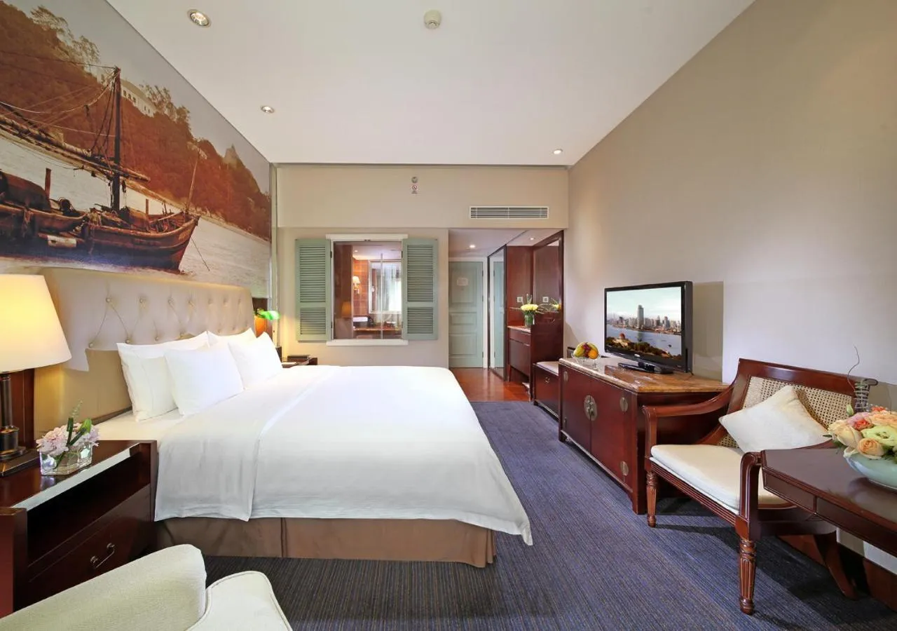 Photo of the whole room, Bed in City Hotel Xiamen