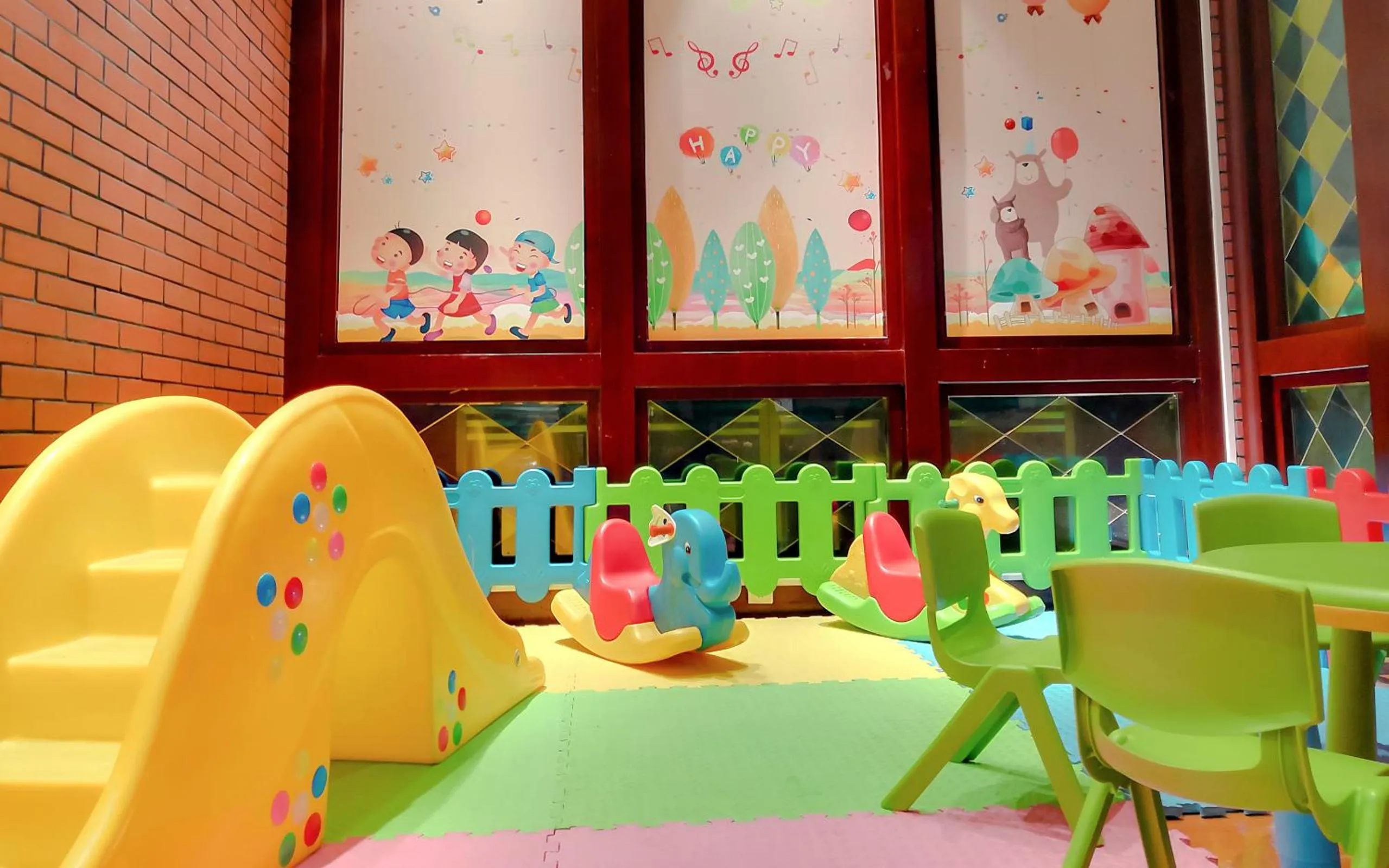 children in City Hotel Xiamen