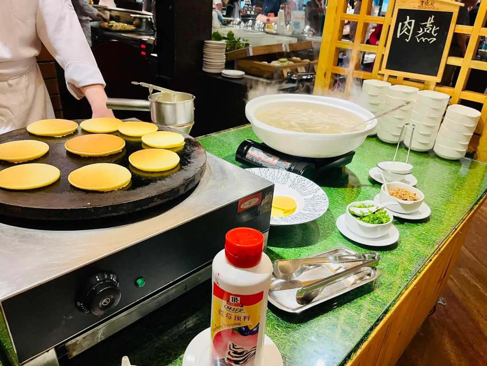 Breakfast in City Hotel Xiamen