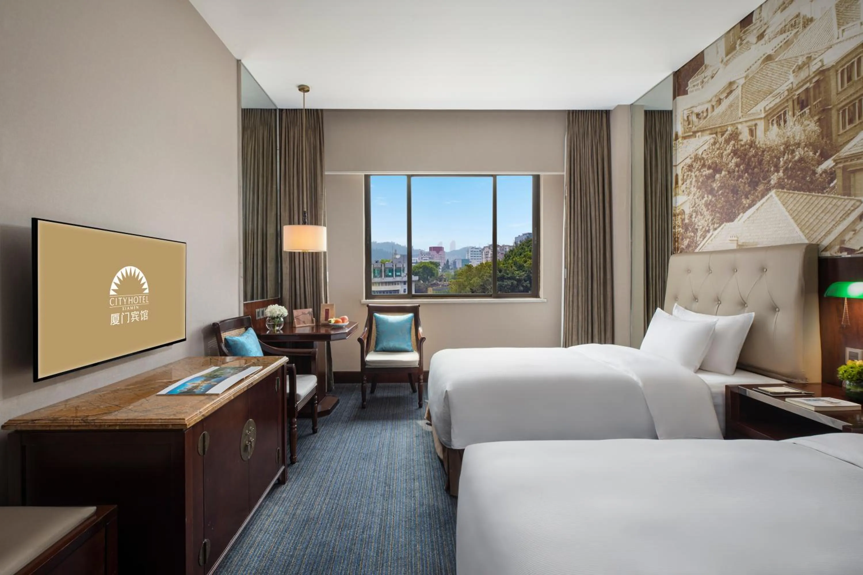 Bedroom, Bed in City Hotel Xiamen