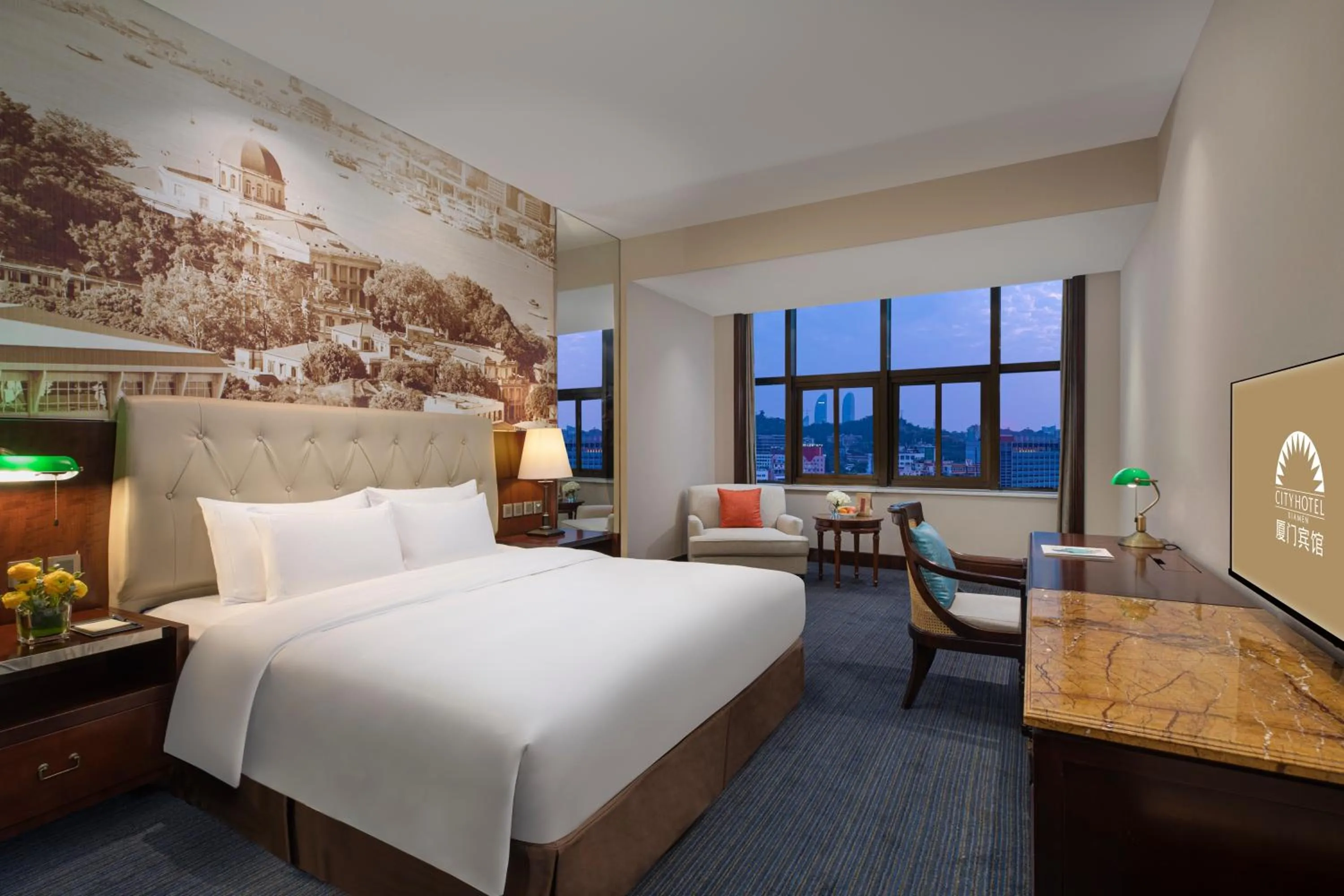 Bedroom, Bed in City Hotel Xiamen