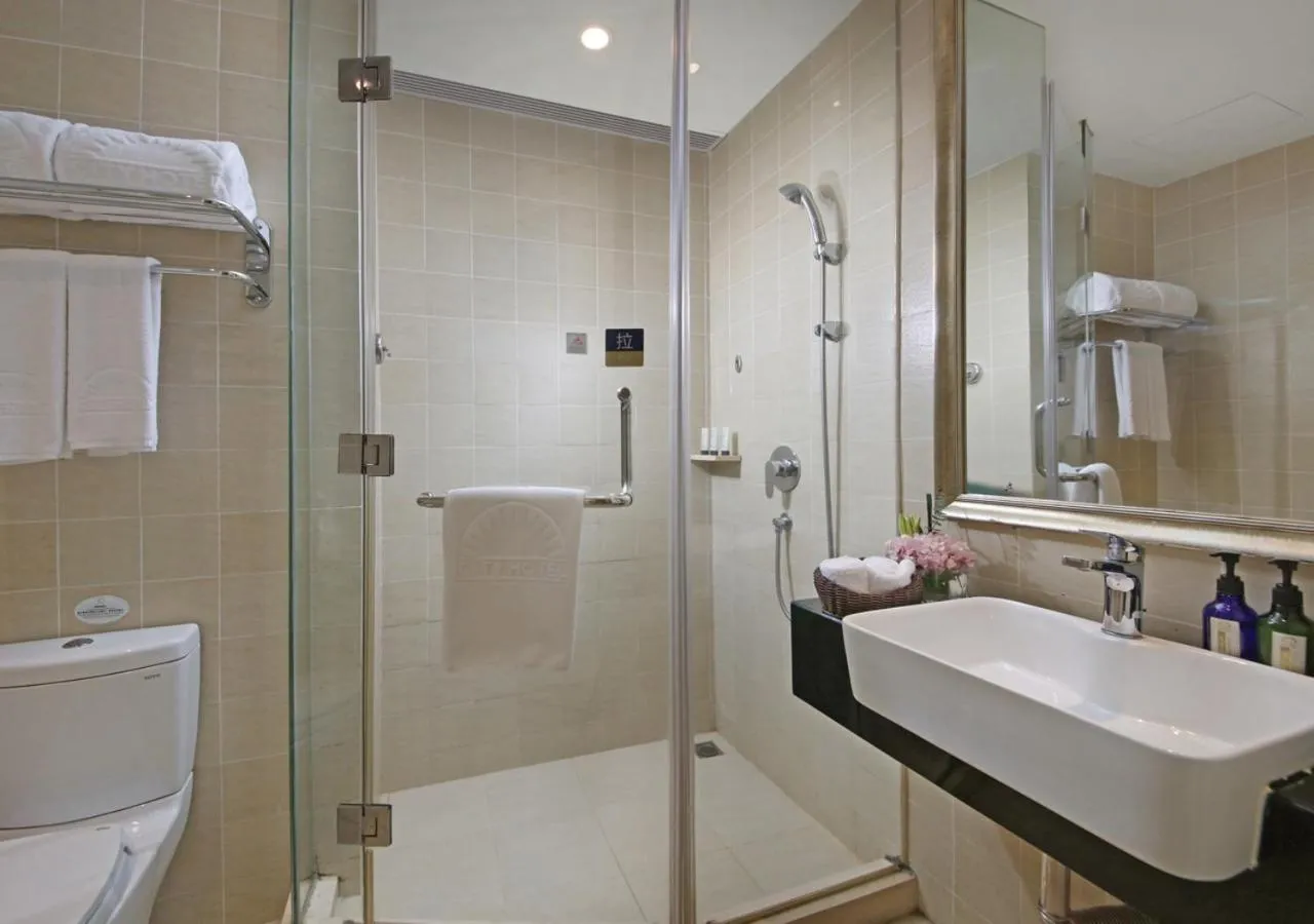 Bathroom in City Hotel Xiamen