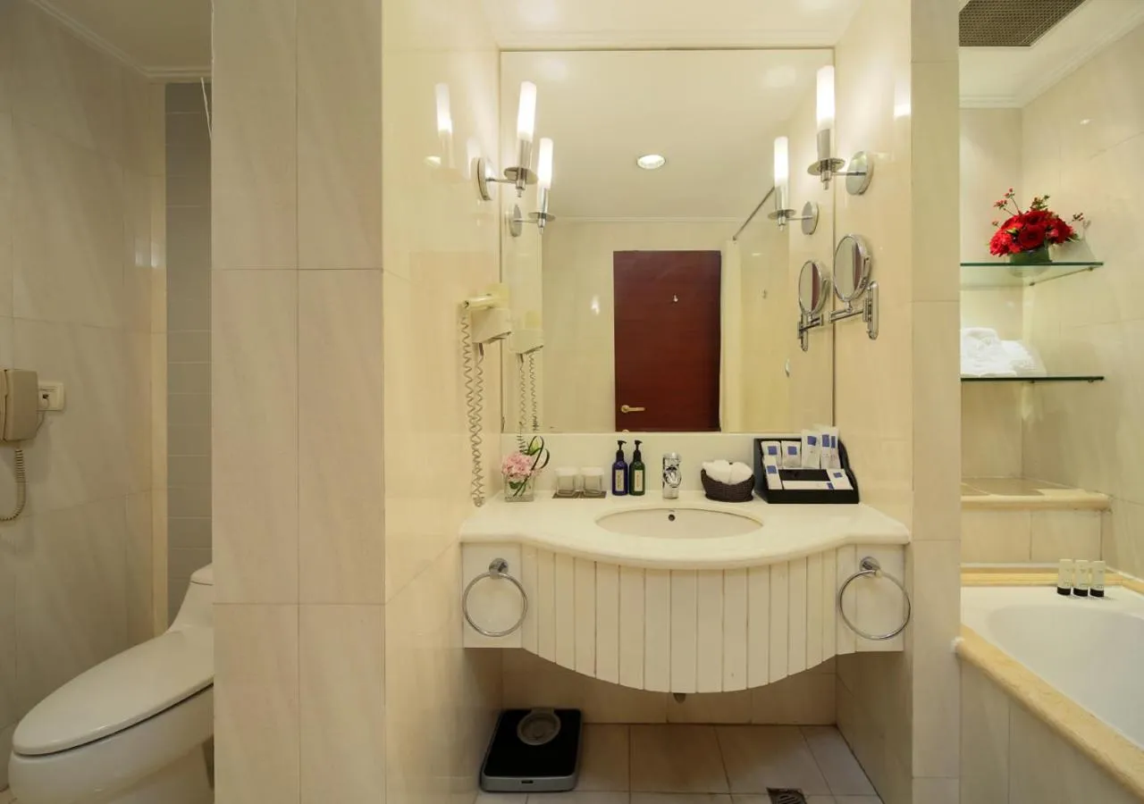 Bathroom in City Hotel Xiamen