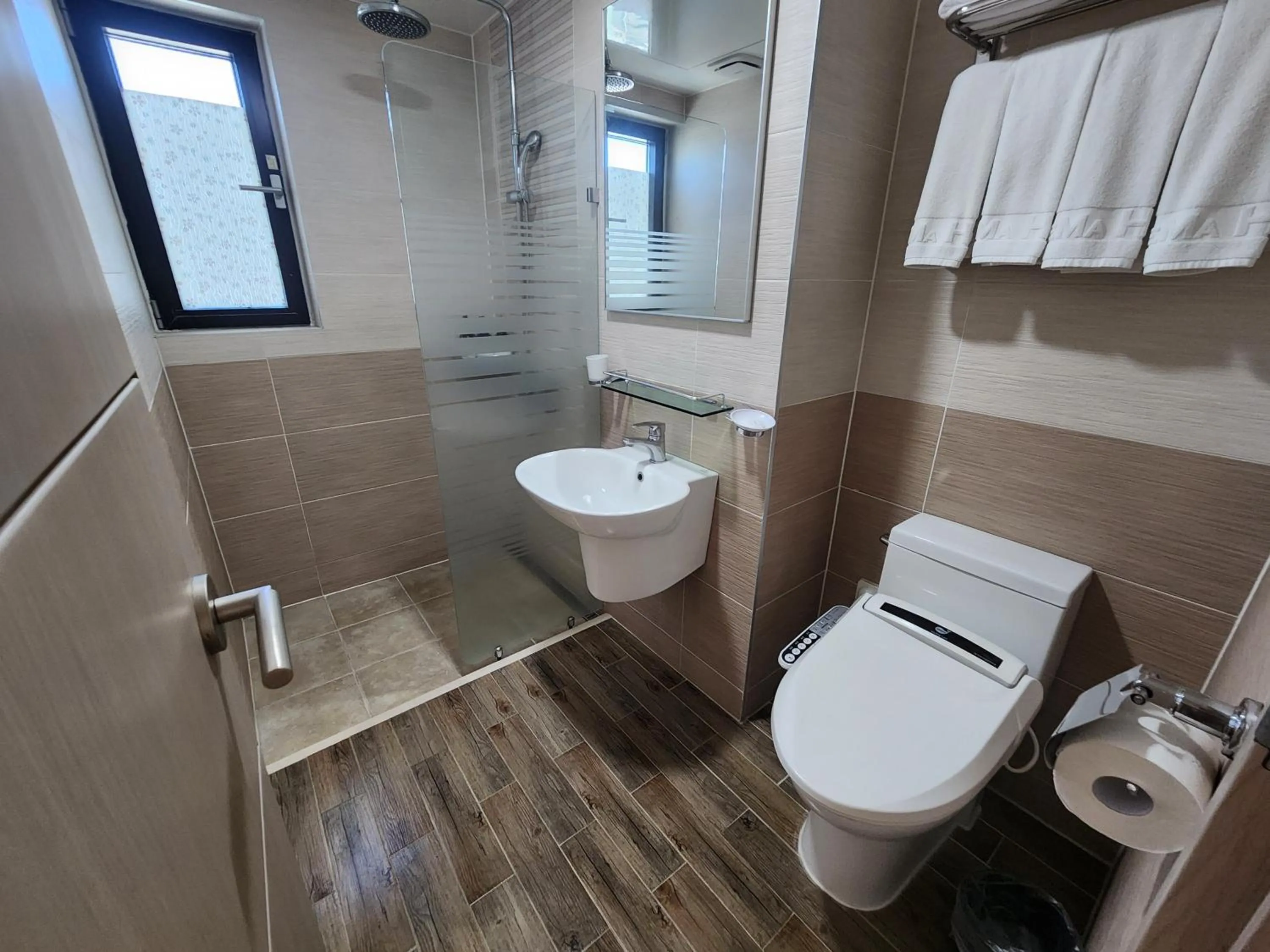 Toilet in Hotel Haema