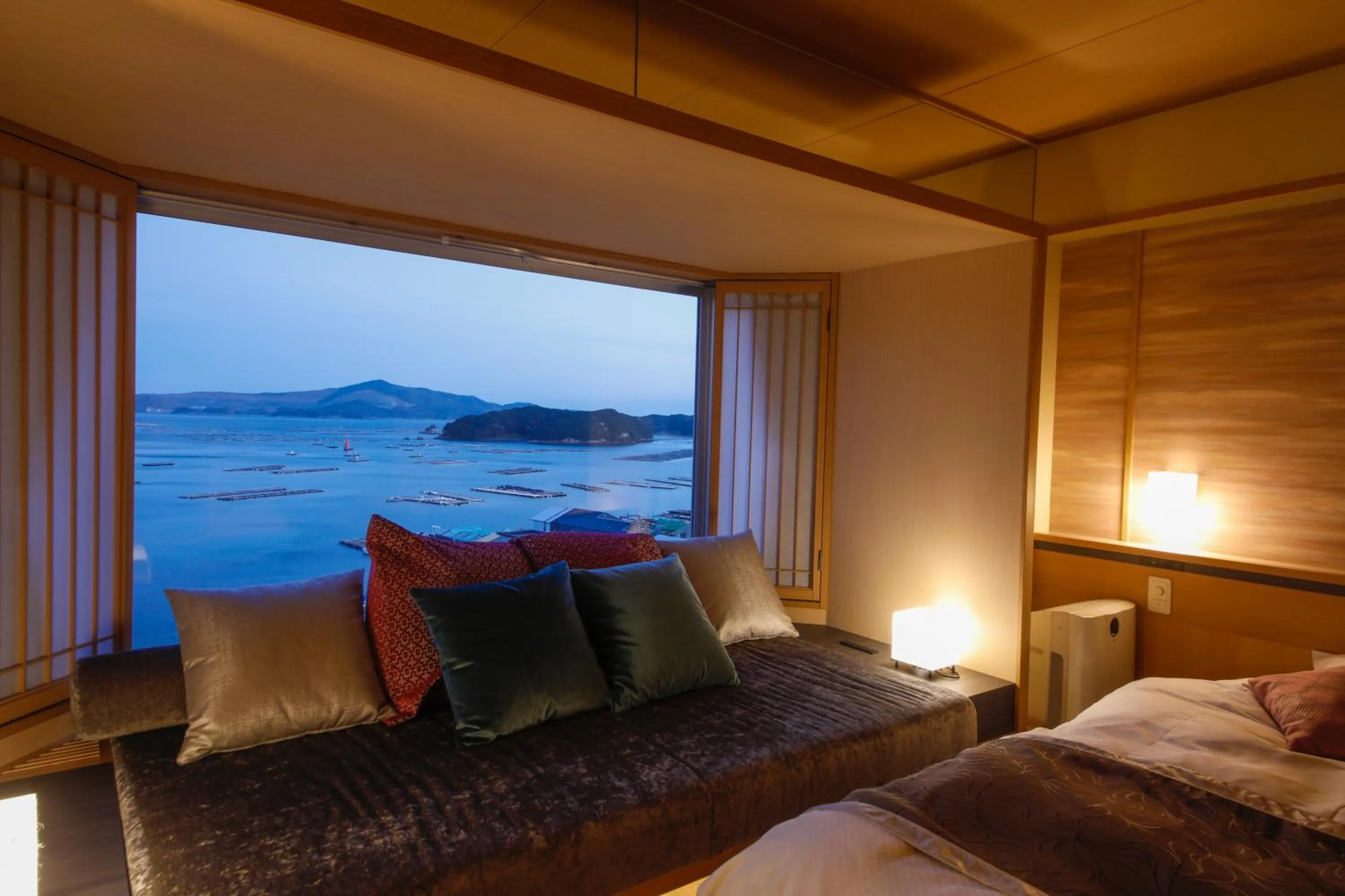 View (from property/room), Bed in Sun Urashima Yuki no Sato