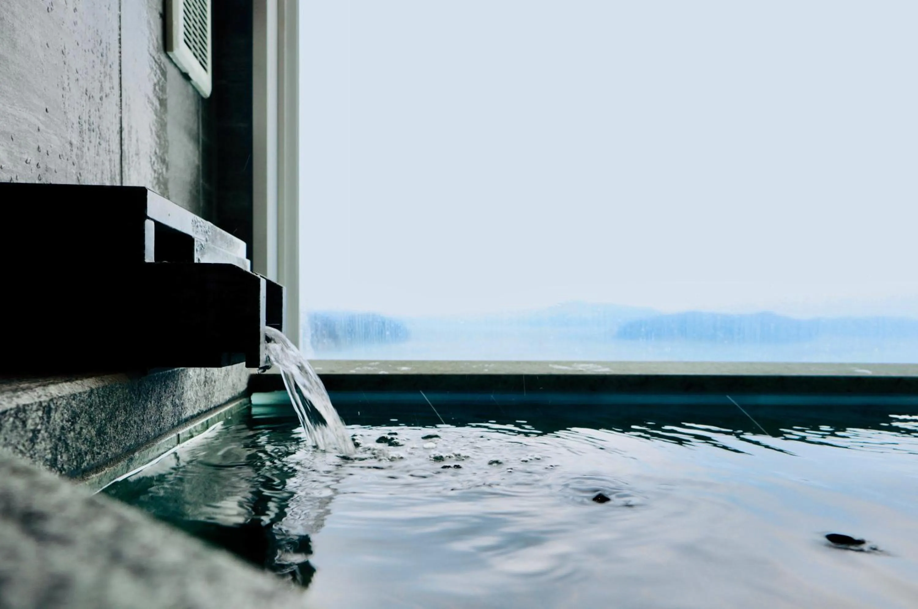 Hot Spring Bath in Sun Urashima Yuki no Sato