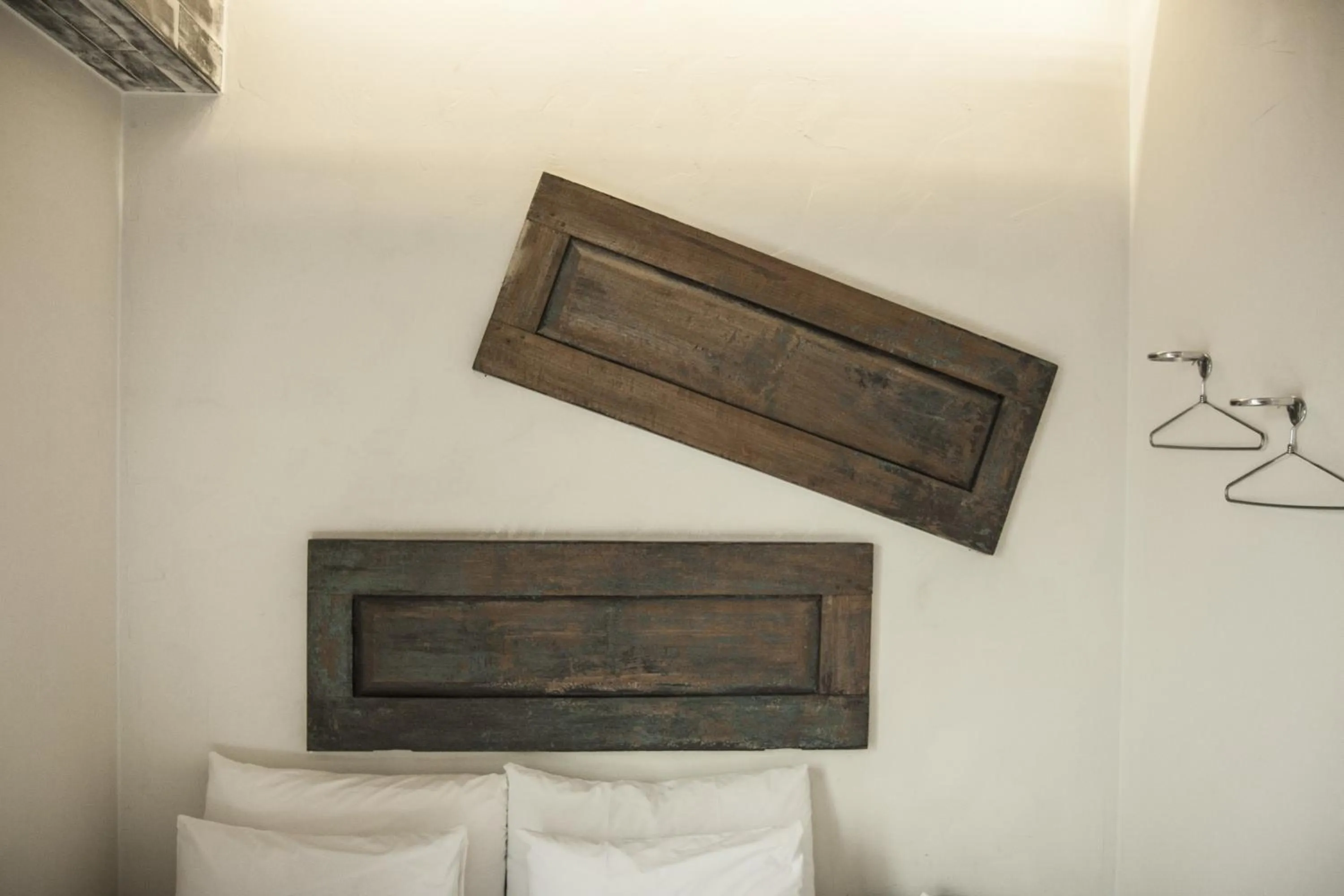 Bedroom, Bed in 31page