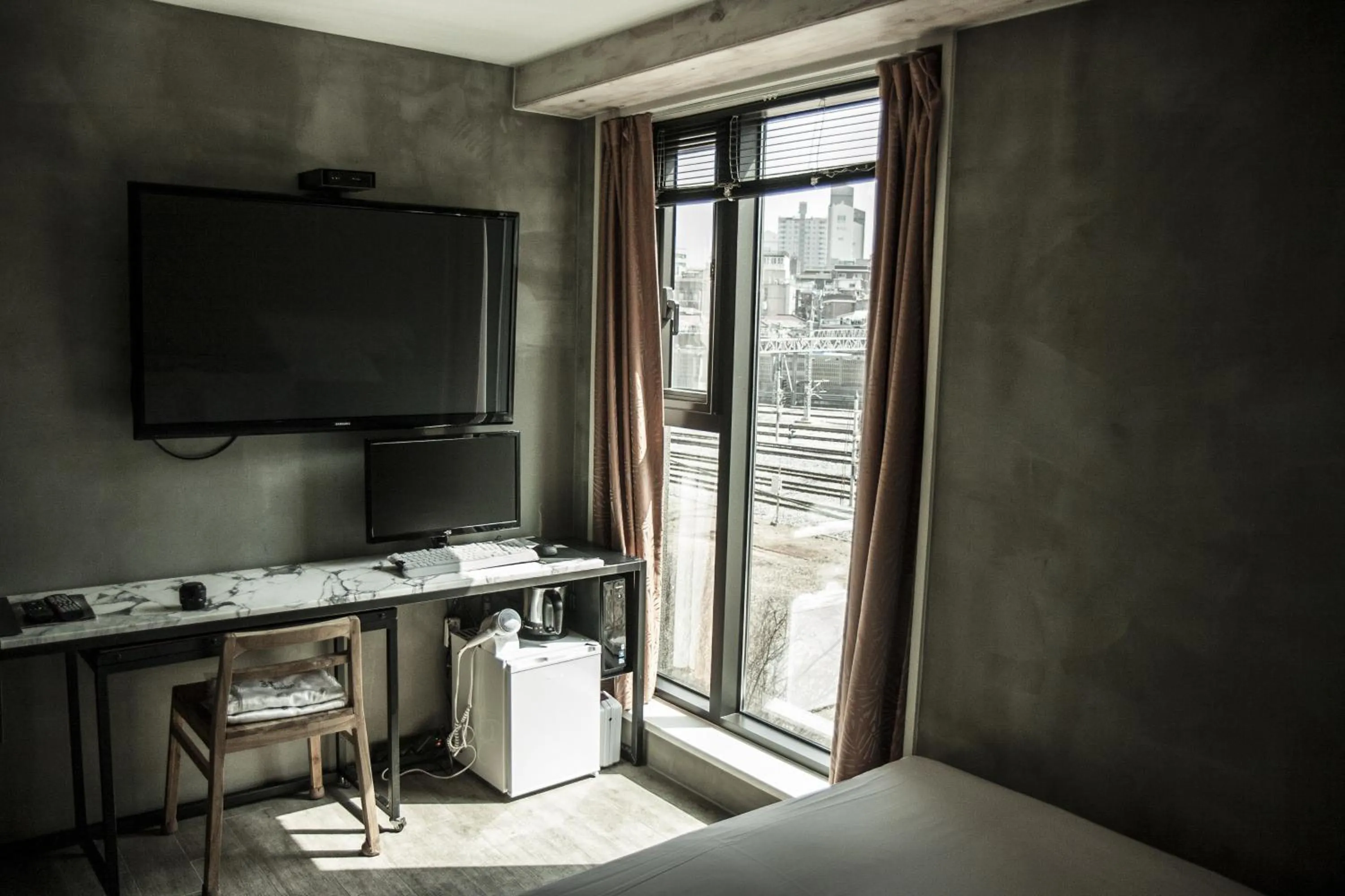 Coffee/tea facilities in 31page