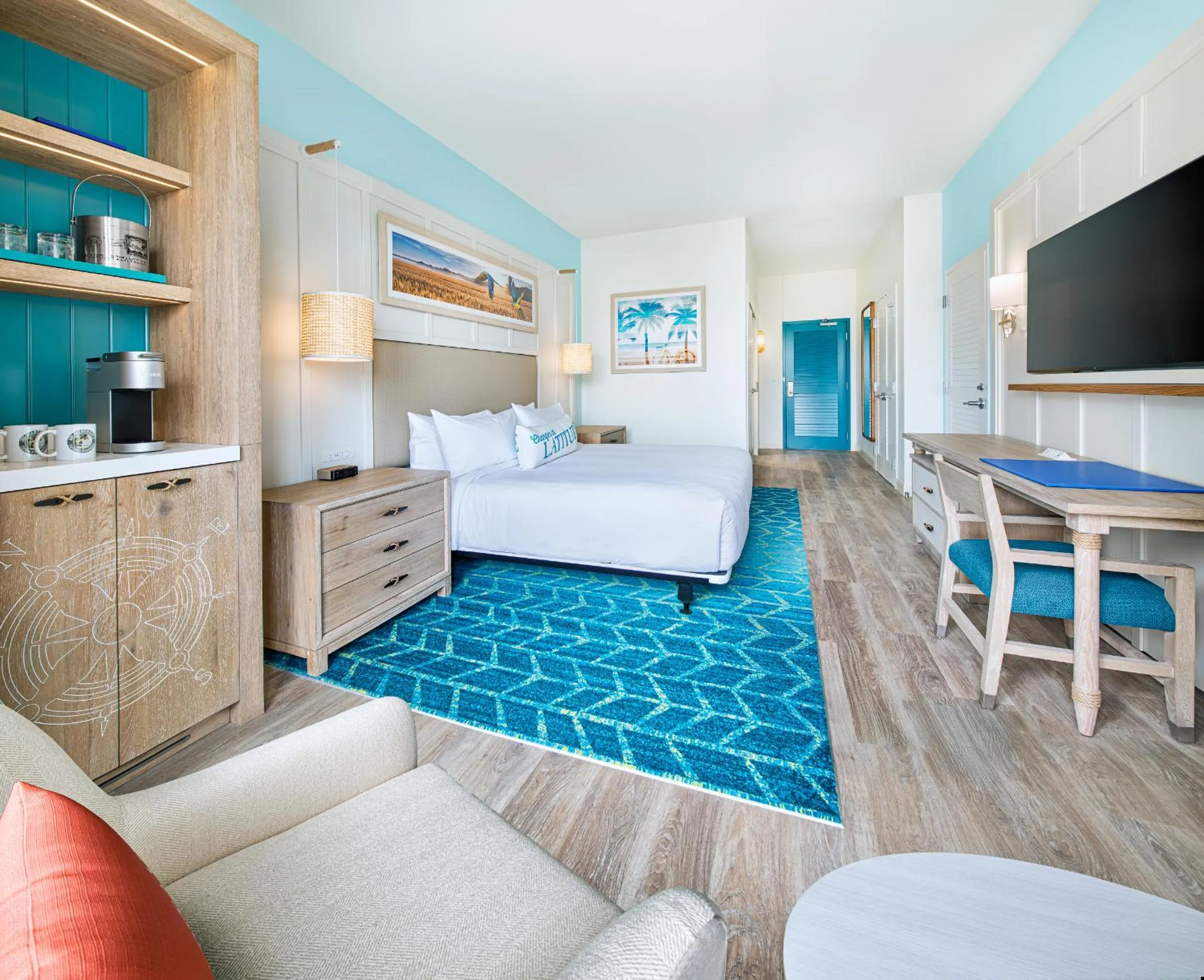 Bedroom, Bed in Margaritaville Hotel Kansas City
