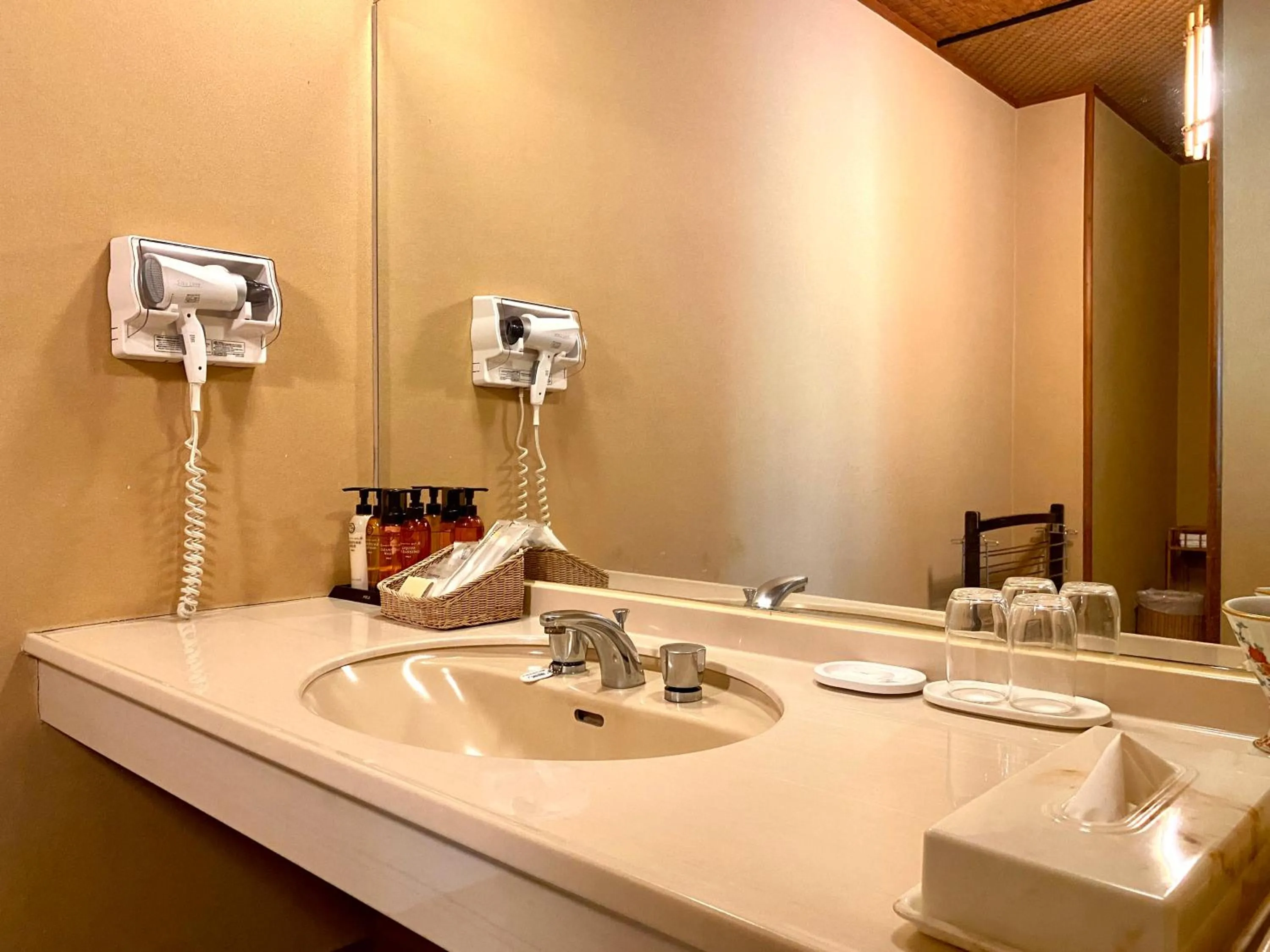 Photo of the whole room in Musashino Bekkan