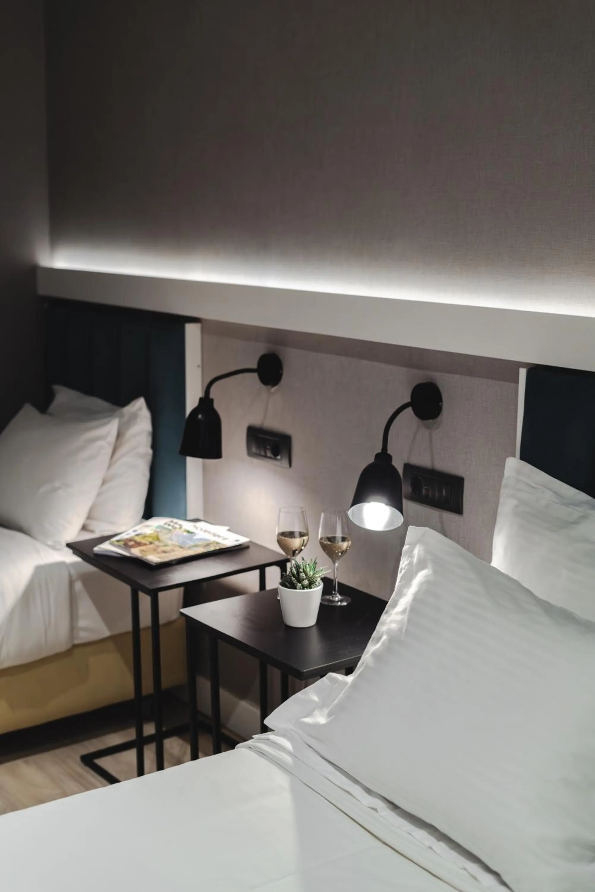 Bed in Athens Cypria Hotel