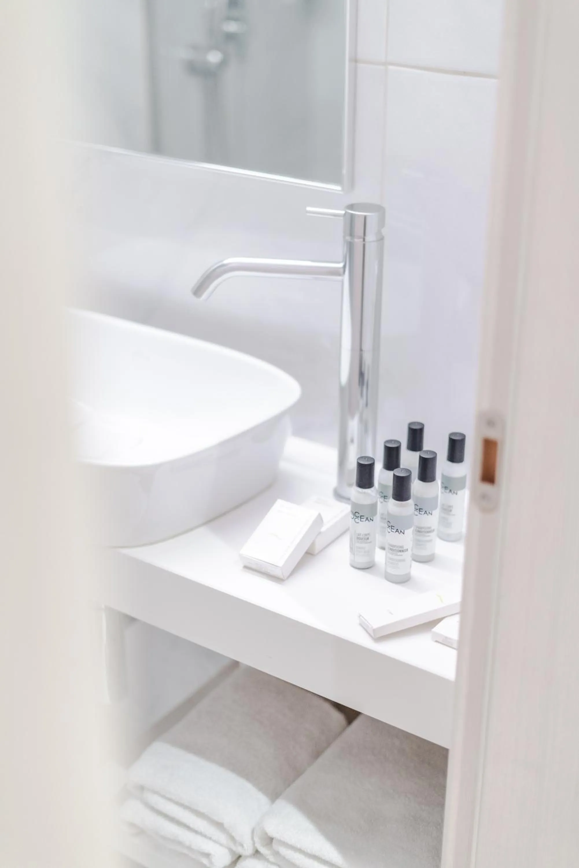 Bathroom in Athens Cypria Hotel