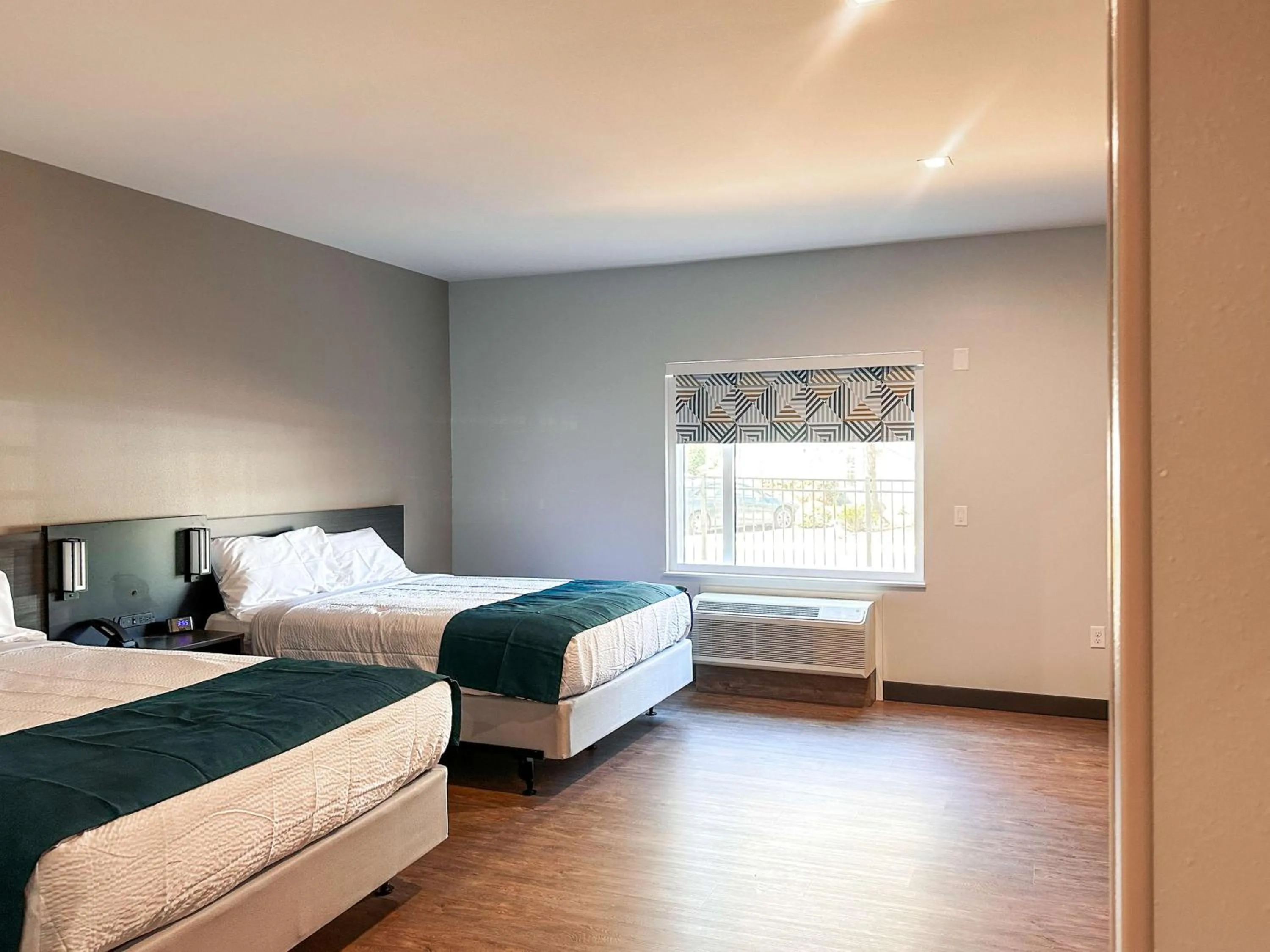 Bedroom, Bed in Studio 6 Richmond Airport