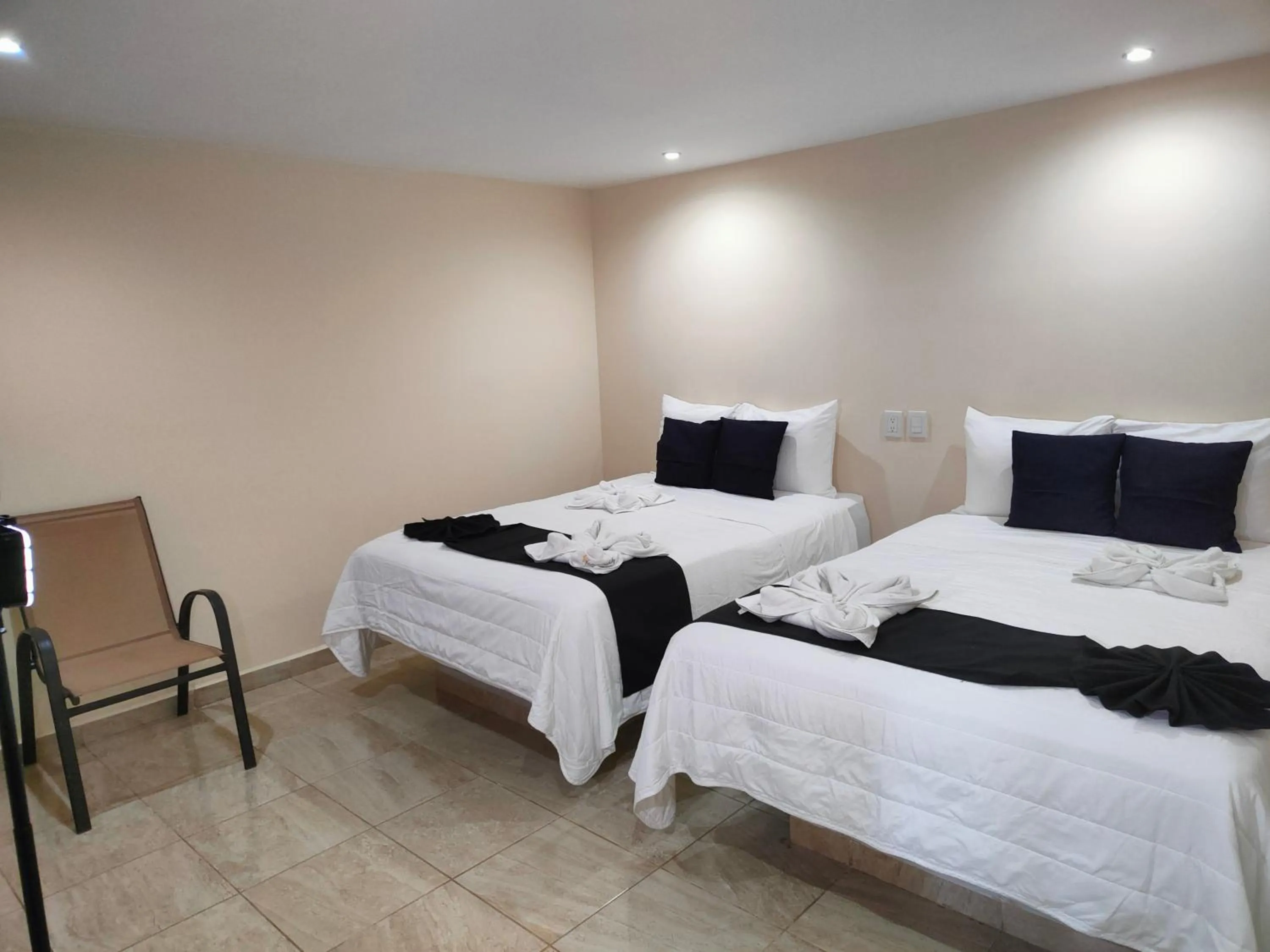 Bed in Ashly Loma Larga