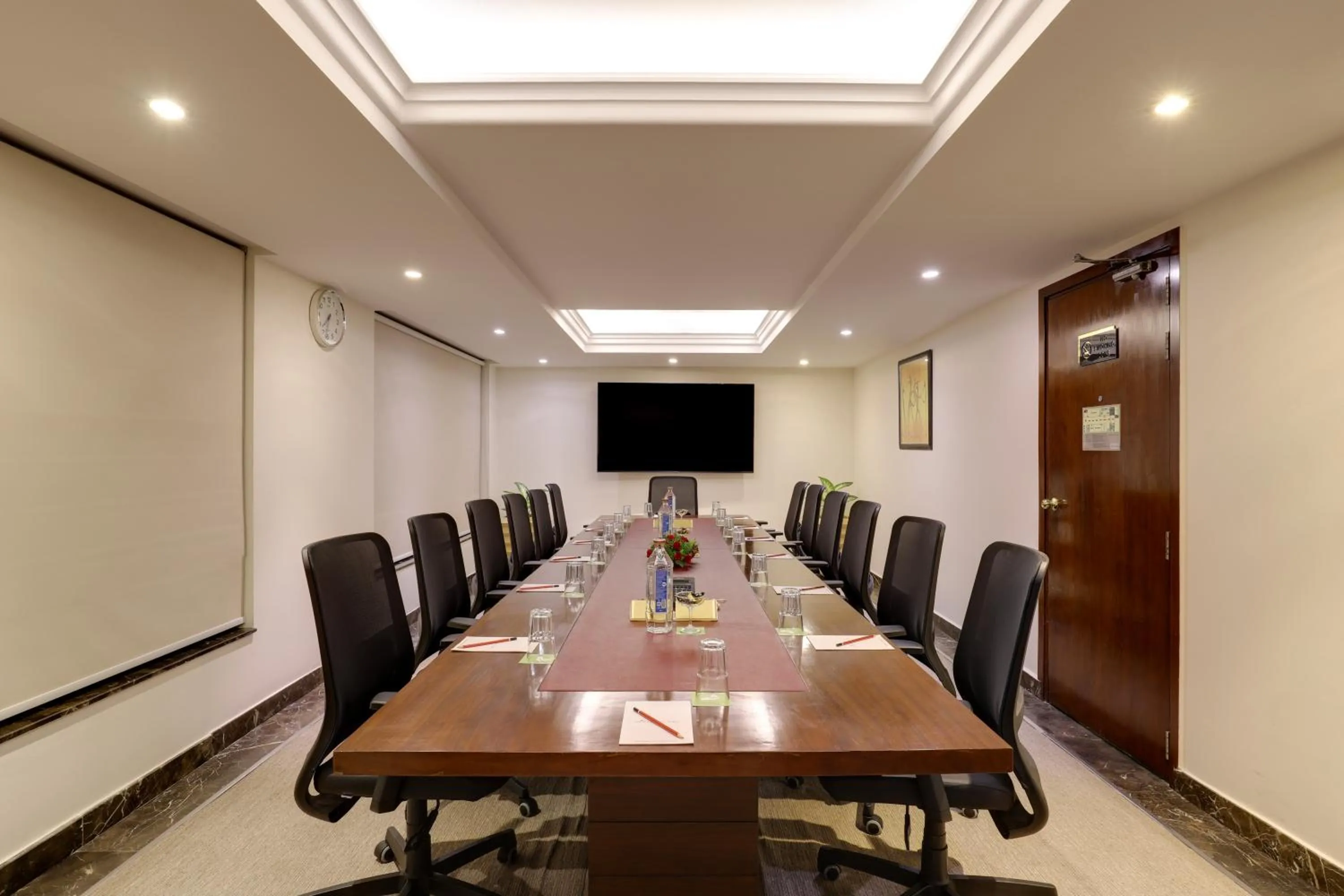 Meeting/conference room in Saura Hotel, Agra - A Club Mahindra Associate