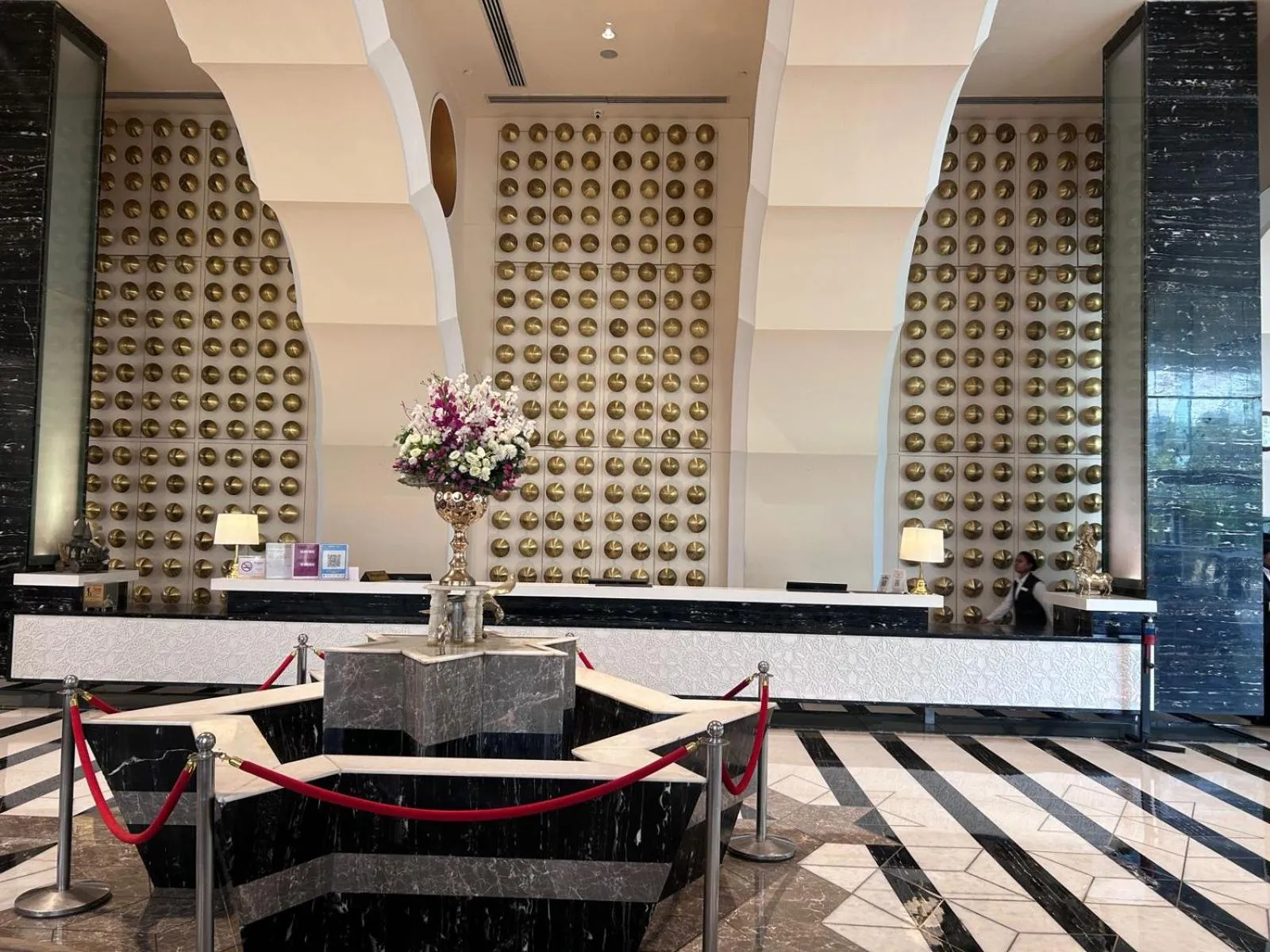 Lobby or reception in Saura Hotel, Agra - A Club Mahindra Associate