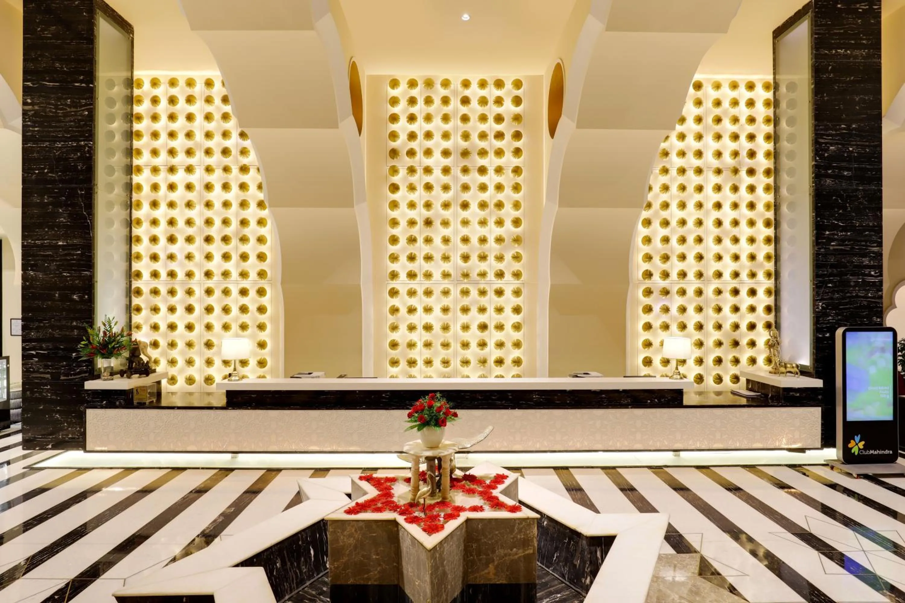 Lobby or reception in Saura Hotel, Agra - A Club Mahindra Associate